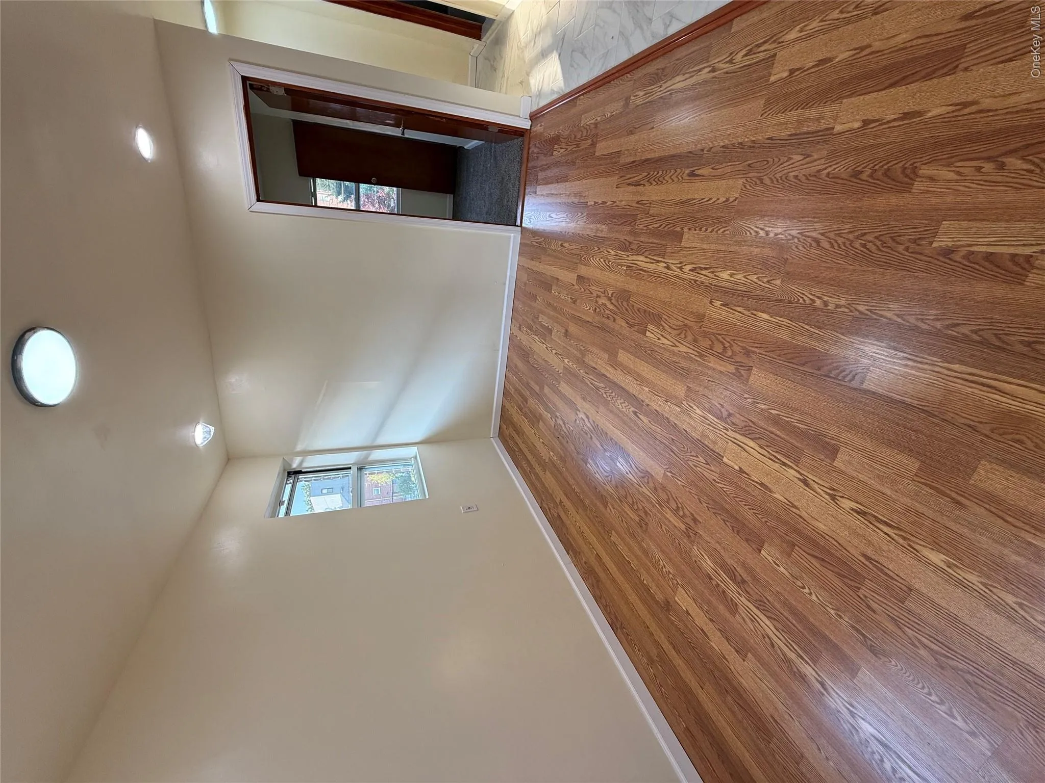 2000 Bogart Ave, New York, NY, 3 Bedrooms Bedrooms, 5 Rooms Rooms,1 BathroomBathrooms,Residential Lease,For Rent,Bogart Ave,0,1030584 2000 Bogart Ave, New York, NY, 3 Bedrooms Bedrooms, 5 Rooms Rooms,1 BathroomBathrooms,Residential Lease,For Rent,Bogart Ave,0,1030584