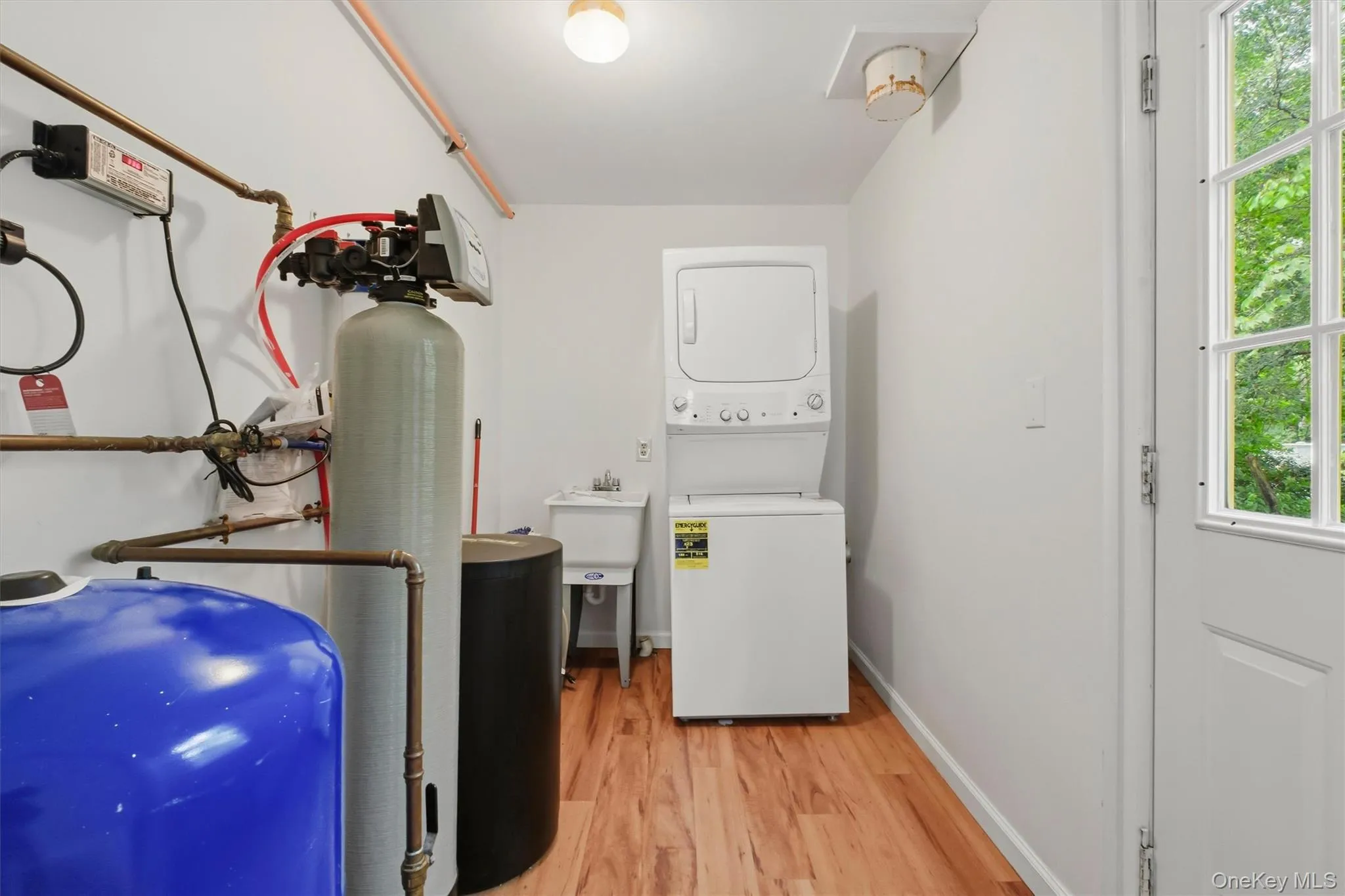 133 Smith Road, Union Vale, NY, 2 Bedrooms Bedrooms, 5 Rooms Rooms,1 BathroomBathrooms,Residential Lease,For Rent,Smith,0,1030585 133 Smith Road, Union Vale, NY, 2 Bedrooms Bedrooms, 5 Rooms Rooms,1 BathroomBathrooms,Residential Lease,For Rent,Smith,0,1030585