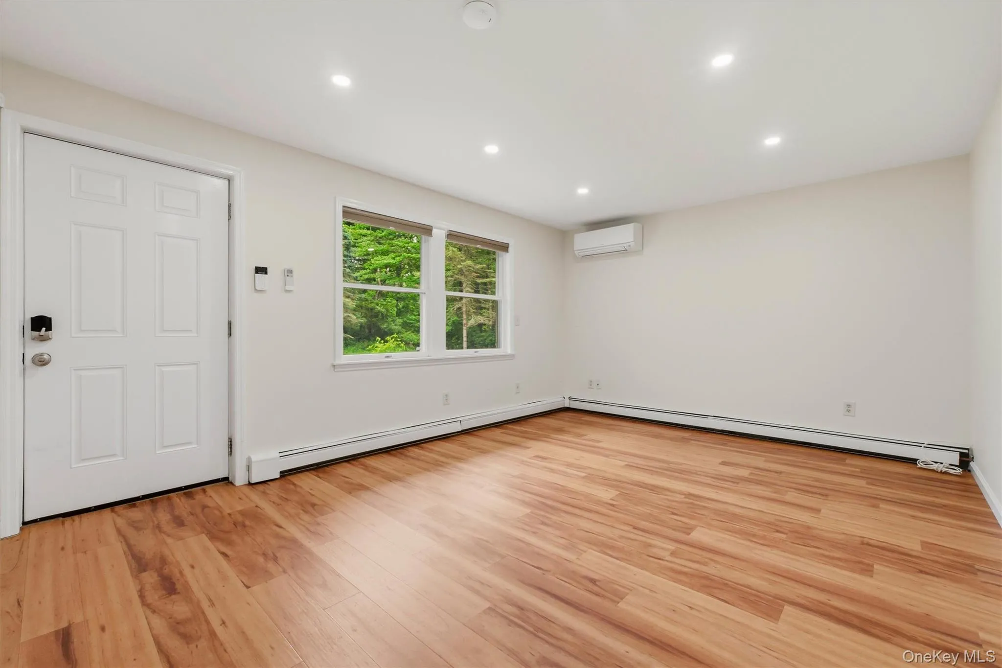 133 Smith Road, Union Vale, NY, 2 Bedrooms Bedrooms, 5 Rooms Rooms,1 BathroomBathrooms,Residential Lease,For Rent,Smith,0,1030585 133 Smith Road, Union Vale, NY, 2 Bedrooms Bedrooms, 5 Rooms Rooms,1 BathroomBathrooms,Residential Lease,For Rent,Smith,0,1030585