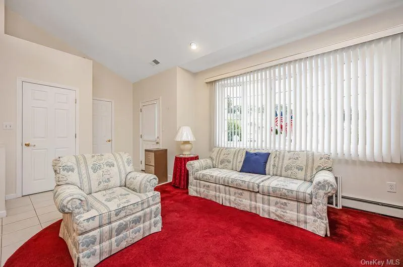 130 Francesca Way, Babylon, NY, 2 Bedrooms Bedrooms, 6 Rooms Rooms,2 BathroomsBathrooms,Residential,For Rent,Francesca,0,1030587 130 Francesca Way, Babylon, NY, 2 Bedrooms Bedrooms, 6 Rooms Rooms,2 BathroomsBathrooms,Residential,For Rent,Francesca,0,1030587