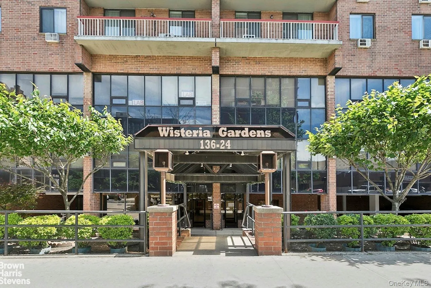 13624 Maple Ave, New York, NY, 2 Bedrooms Bedrooms, 5 Rooms Rooms,2 BathroomsBathrooms,Residential,For Rent,Maple Ave,0,1030595 13624 Maple Ave, New York, NY, 2 Bedrooms Bedrooms, 5 Rooms Rooms,2 BathroomsBathrooms,Residential,For Rent,Maple Ave,0,1030595