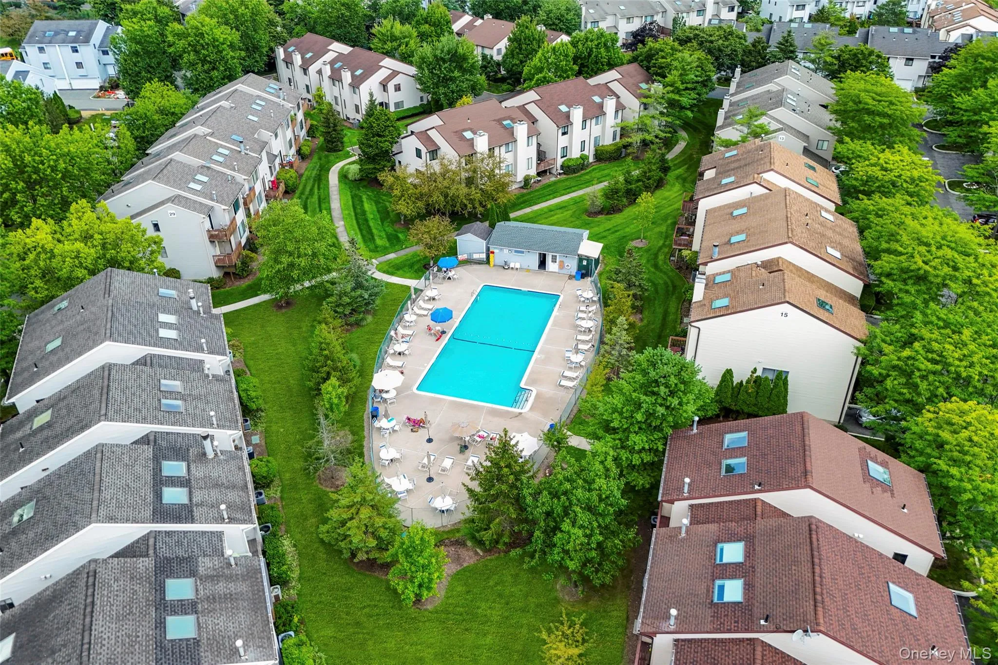 Community Pool & Cabana nearby. Each Townhouse gets 2 Fobs to access pool & Clubhouse; Allowed up to 4 Guests for a fee. Community Pool & Cabana nearby. Each Townhouse gets 2 Fobs to access pool & Clubhouse; Allowed up to 4 Guests for a fee.