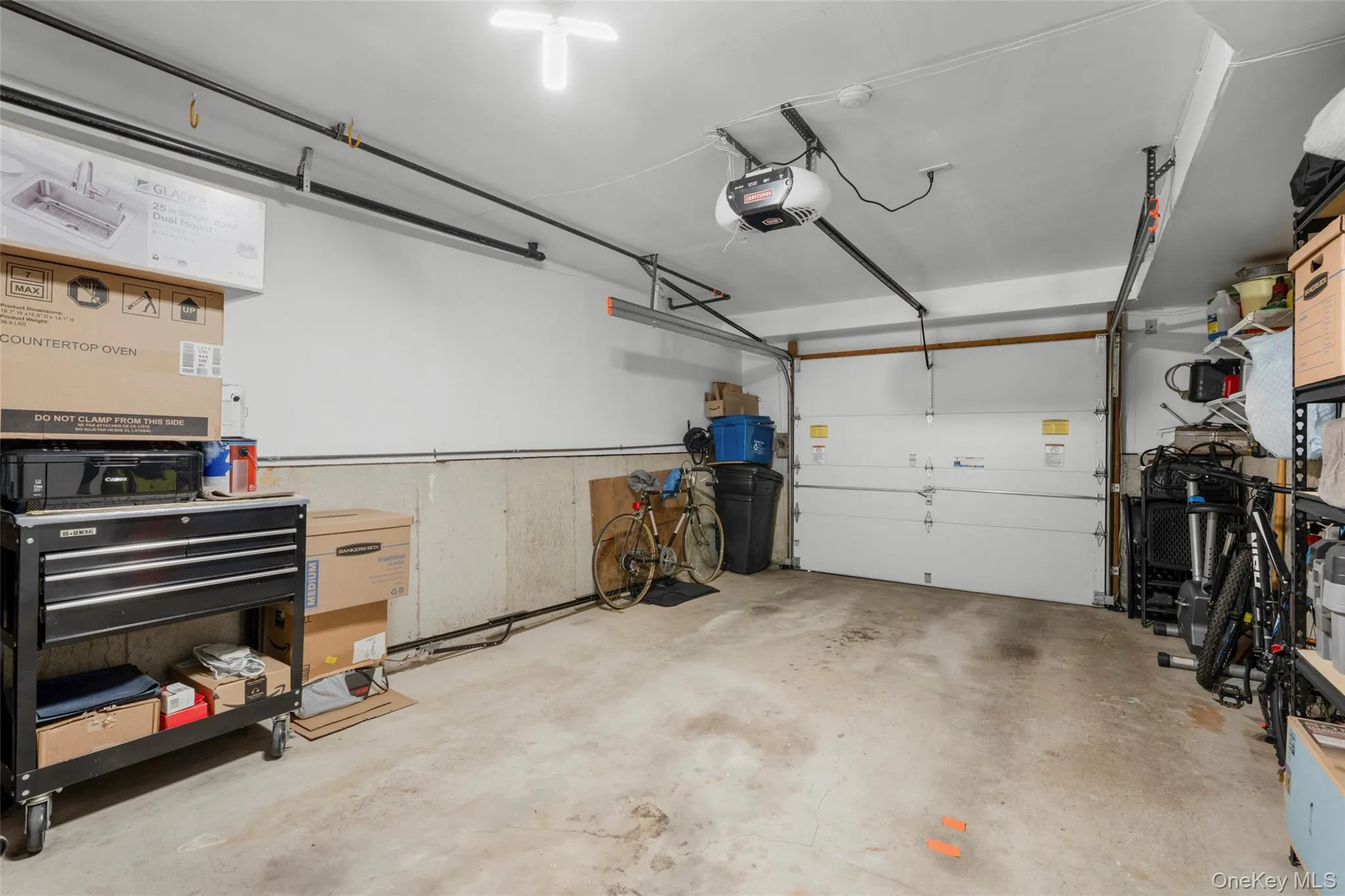Without messing up Bamboo floors on main level Walk your Dog through Private Garage; has Electric Garage Door Opener with 2 Remotes (2020). Again, many townhouses only offer a shared garage. Without messing up Bamboo floors on main level Walk your Dog through Private Garage; has Electric Garage Door Opener with 2 Remotes (2020). Again, many townhouses only offer a shared garage.