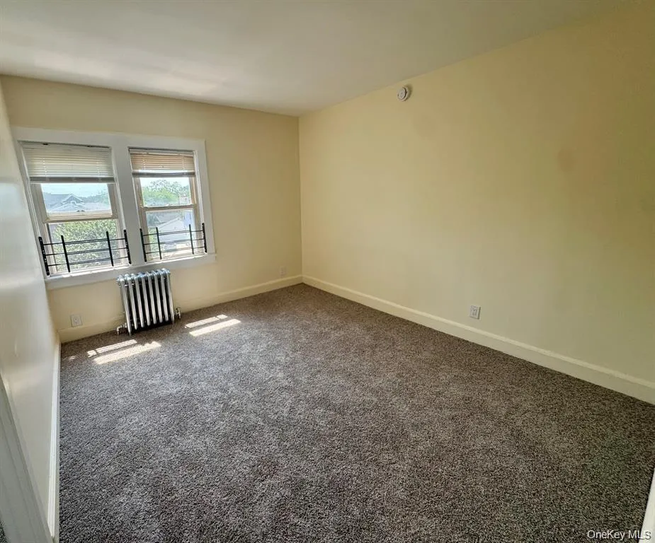 100 Earle Avenue, Hempstead, NY, 2 Bedrooms Bedrooms, 4 Rooms Rooms,1 BathroomBathrooms,Residential Lease,For Rent,Earle,0,1030602 100 Earle Avenue, Hempstead, NY, 2 Bedrooms Bedrooms, 4 Rooms Rooms,1 BathroomBathrooms,Residential Lease,For Rent,Earle,0,1030602