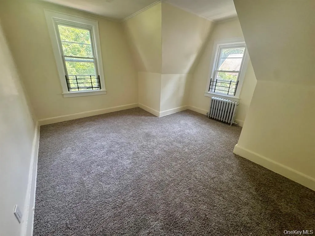 100 Earle Avenue, Hempstead, NY, 2 Bedrooms Bedrooms, 4 Rooms Rooms,1 BathroomBathrooms,Residential Lease,For Rent,Earle,0,1030602 100 Earle Avenue, Hempstead, NY, 2 Bedrooms Bedrooms, 4 Rooms Rooms,1 BathroomBathrooms,Residential Lease,For Rent,Earle,0,1030602