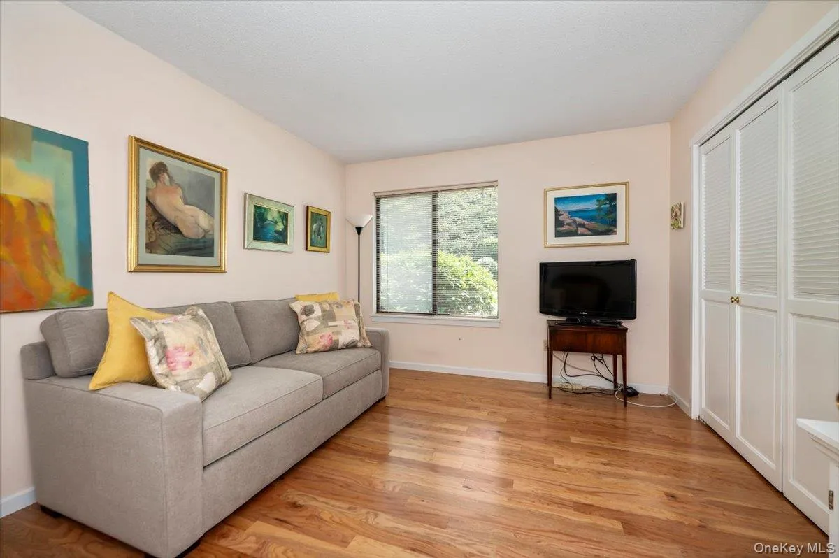 456 Heritage Hills, Somers, NY, 2 Bedrooms Bedrooms, 7 Rooms Rooms,2 BathroomsBathrooms,Residential,For Rent,Heritage,0,1030604 456 Heritage Hills, Somers, NY, 2 Bedrooms Bedrooms, 7 Rooms Rooms,2 BathroomsBathrooms,Residential,For Rent,Heritage,0,1030604