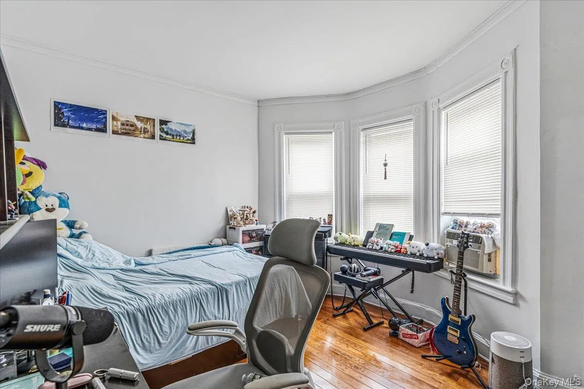 8605 79th Street, New York, NY, 3 Bedrooms Bedrooms, 7 Rooms Rooms,2 BathroomsBathrooms,Residential,For Rent,79th,0,1030606 8605 79th Street, New York, NY, 3 Bedrooms Bedrooms, 7 Rooms Rooms,2 BathroomsBathrooms,Residential,For Rent,79th,0,1030606