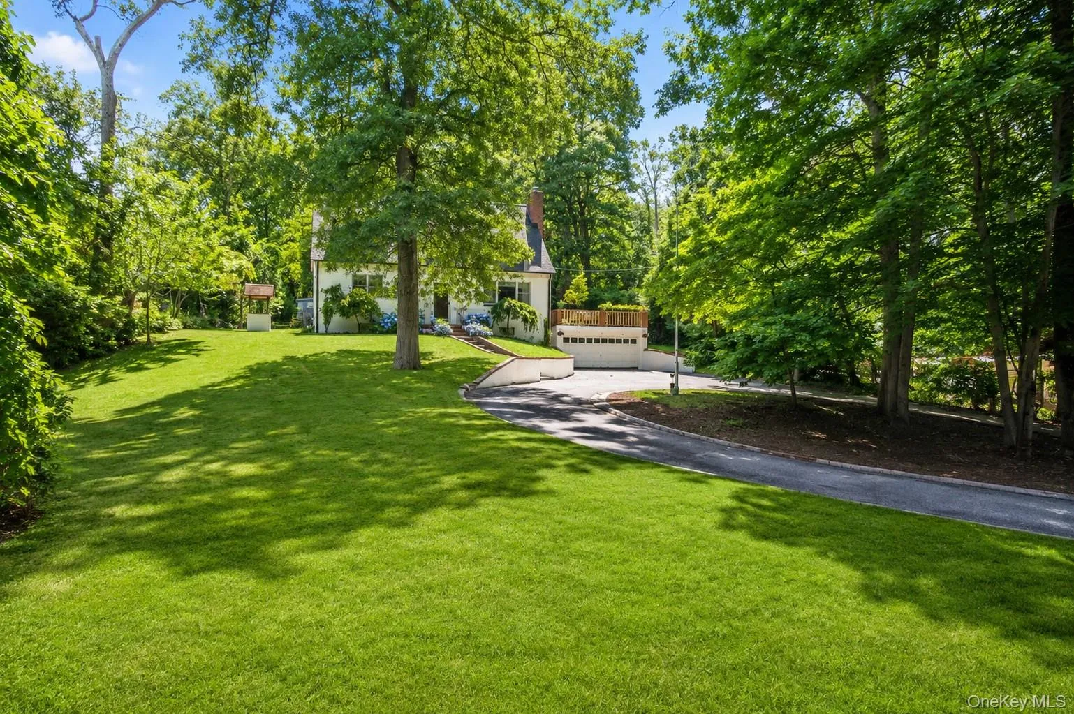 58 Elwood Road, Huntington, NY, 4 Bedrooms Bedrooms, 10 Rooms Rooms,3 BathroomsBathrooms,Residential,For Rent,Elwood,0,1030607 58 Elwood Road, Huntington, NY, 4 Bedrooms Bedrooms, 10 Rooms Rooms,3 BathroomsBathrooms,Residential,For Rent,Elwood,0,1030607