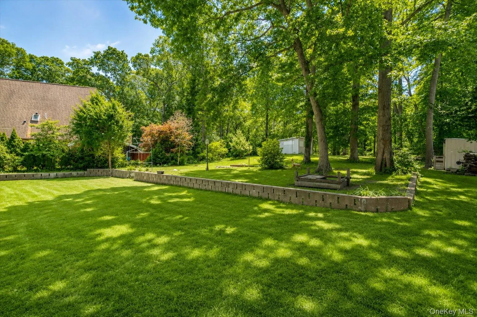 58 Elwood Road, Huntington, NY, 4 Bedrooms Bedrooms, 10 Rooms Rooms,3 BathroomsBathrooms,Residential,For Rent,Elwood,0,1030607 58 Elwood Road, Huntington, NY, 4 Bedrooms Bedrooms, 10 Rooms Rooms,3 BathroomsBathrooms,Residential,For Rent,Elwood,0,1030607