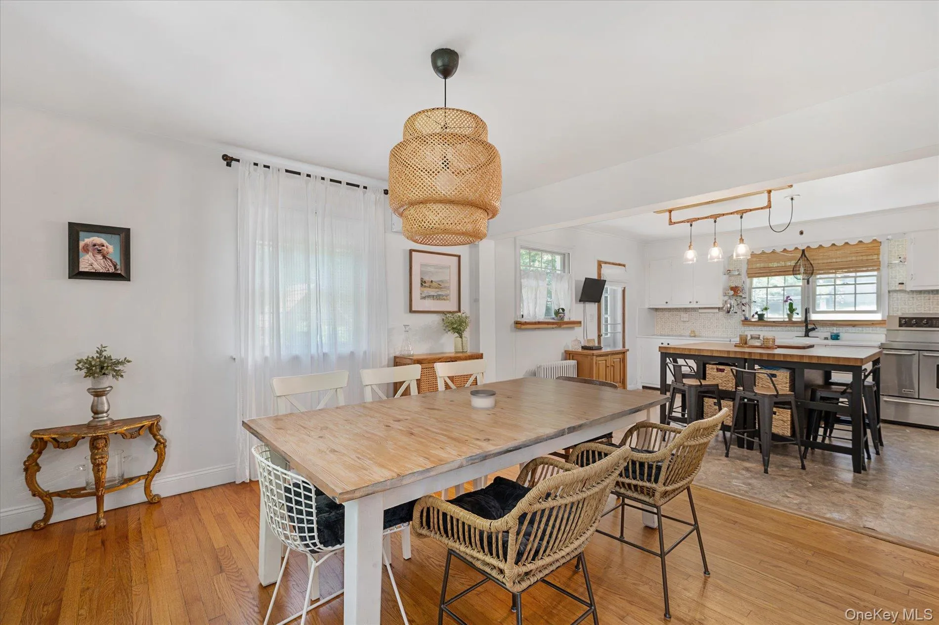 58 Elwood Road, Huntington, NY, 4 Bedrooms Bedrooms, 10 Rooms Rooms,3 BathroomsBathrooms,Residential,For Rent,Elwood,0,1030607 58 Elwood Road, Huntington, NY, 4 Bedrooms Bedrooms, 10 Rooms Rooms,3 BathroomsBathrooms,Residential,For Rent,Elwood,0,1030607