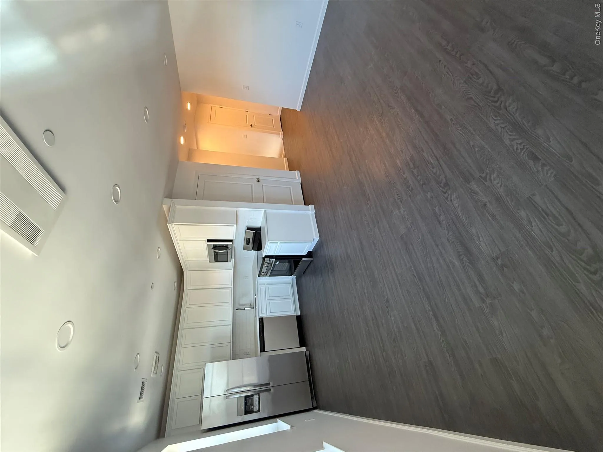 338 Beach 46th Street, New York, NY, 3 Bedrooms Bedrooms, 7 Rooms Rooms,2 BathroomsBathrooms,Residential Lease,For Rent,Beach 46th,0,1030610 338 Beach 46th Street, New York, NY, 3 Bedrooms Bedrooms, 7 Rooms Rooms,2 BathroomsBathrooms,Residential Lease,For Rent,Beach 46th,0,1030610