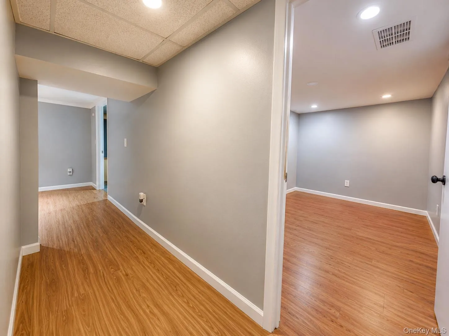 522 Willow Street, Hempstead, NY, 3 Bedrooms Bedrooms, 7 Rooms Rooms,1 BathroomBathrooms,Residential,For Rent,Willow,0,1030612 522 Willow Street, Hempstead, NY, 3 Bedrooms Bedrooms, 7 Rooms Rooms,1 BathroomBathrooms,Residential,For Rent,Willow,0,1030612