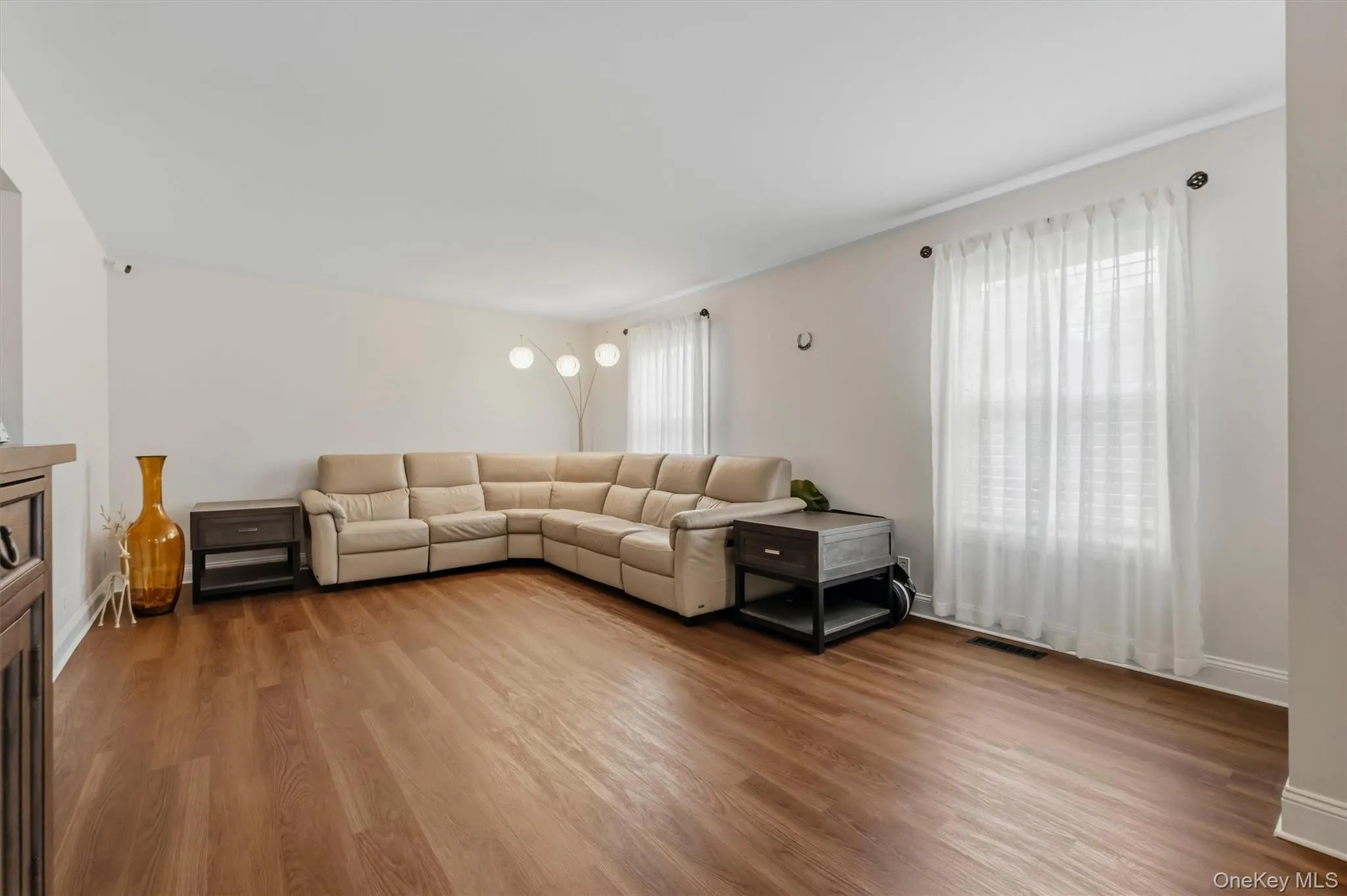 5 Marie Court, Poughkeepsie, NY, 4 Bedrooms Bedrooms, 10 Rooms Rooms,2 BathroomsBathrooms,Residential,For Rent,Marie,0,1030616 5 Marie Court, Poughkeepsie, NY, 4 Bedrooms Bedrooms, 10 Rooms Rooms,2 BathroomsBathrooms,Residential,For Rent,Marie,0,1030616