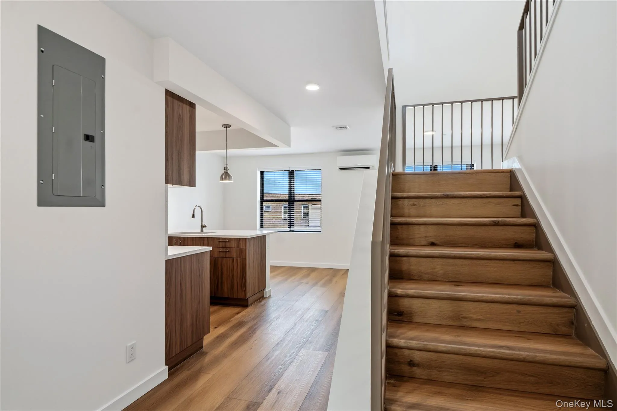 6245 60th Street, New York, NY, 4 Bedrooms Bedrooms, 6 Rooms Rooms,2 BathroomsBathrooms,Residential Lease,For Rent,60th,0,1030618 6245 60th Street, New York, NY, 4 Bedrooms Bedrooms, 6 Rooms Rooms,2 BathroomsBathrooms,Residential Lease,For Rent,60th,0,1030618