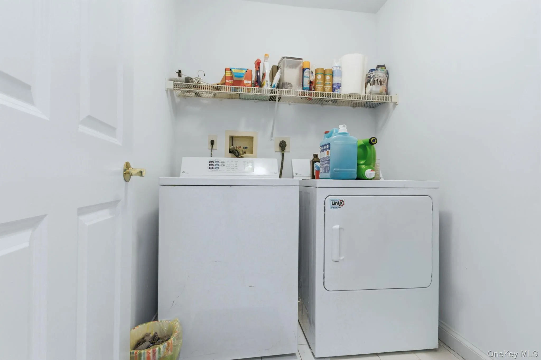 34 Briarbrook Drive, Ossining, NY, 2 Bedrooms Bedrooms, 8 Rooms Rooms,2 BathroomsBathrooms,Residential,For Rent,Briarbrook,0,1030619 34 Briarbrook Drive, Ossining, NY, 2 Bedrooms Bedrooms, 8 Rooms Rooms,2 BathroomsBathrooms,Residential,For Rent,Briarbrook,0,1030619