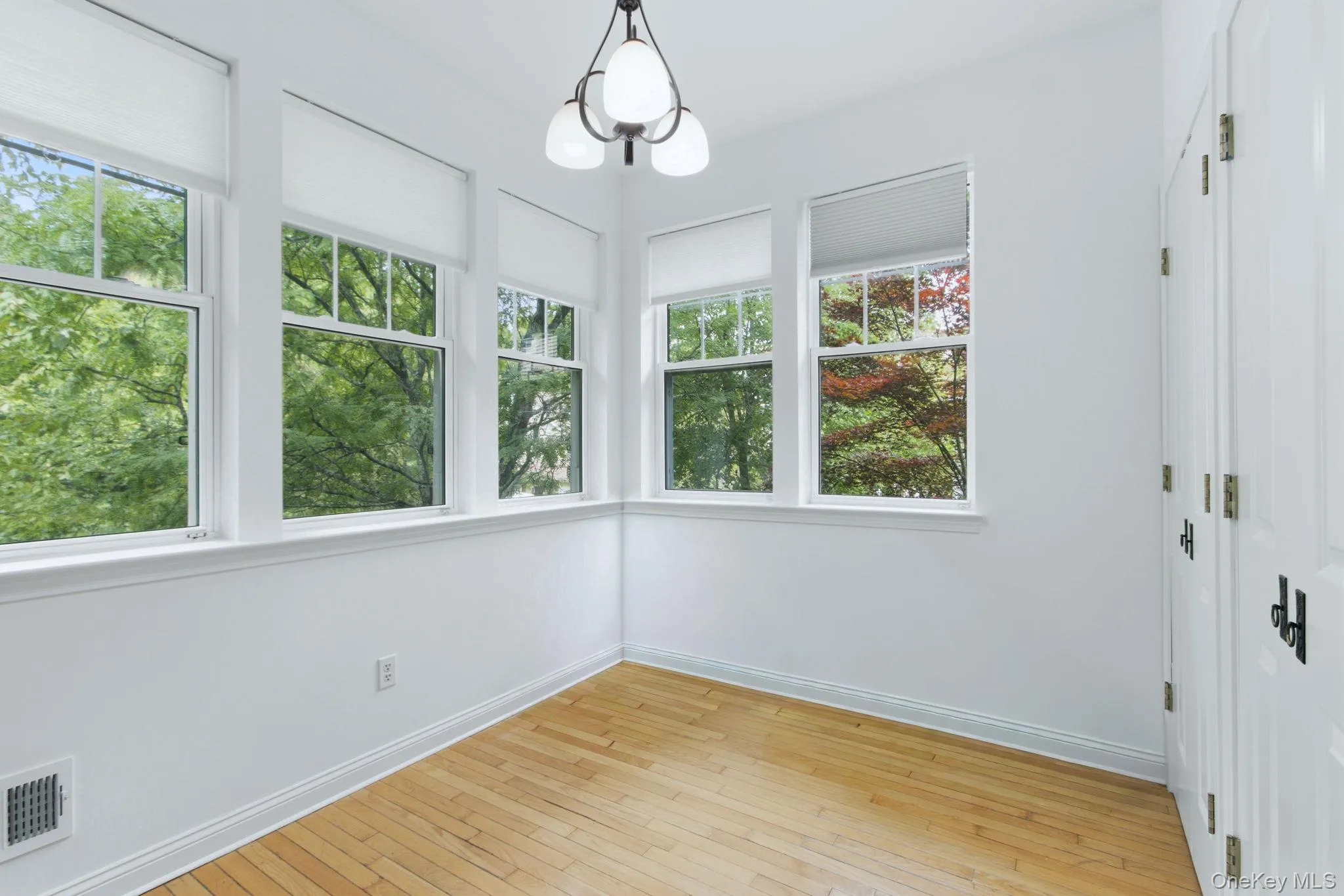 34 Briarbrook Drive, Ossining, NY, 2 Bedrooms Bedrooms, 8 Rooms Rooms,2 BathroomsBathrooms,Residential,For Rent,Briarbrook,0,1030619 34 Briarbrook Drive, Ossining, NY, 2 Bedrooms Bedrooms, 8 Rooms Rooms,2 BathroomsBathrooms,Residential,For Rent,Briarbrook,0,1030619