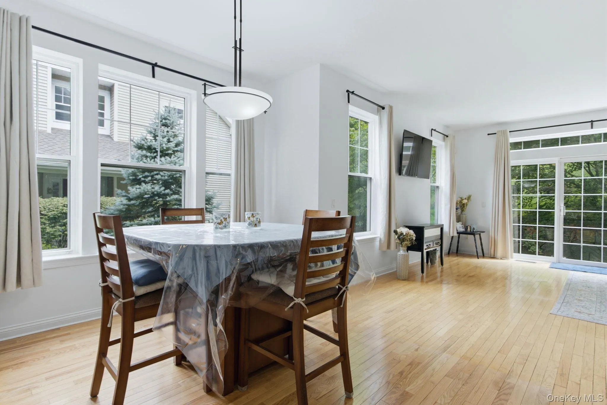 34 Briarbrook Drive, Ossining, NY, 2 Bedrooms Bedrooms, 8 Rooms Rooms,2 BathroomsBathrooms,Residential,For Rent,Briarbrook,0,1030619 34 Briarbrook Drive, Ossining, NY, 2 Bedrooms Bedrooms, 8 Rooms Rooms,2 BathroomsBathrooms,Residential,For Rent,Briarbrook,0,1030619