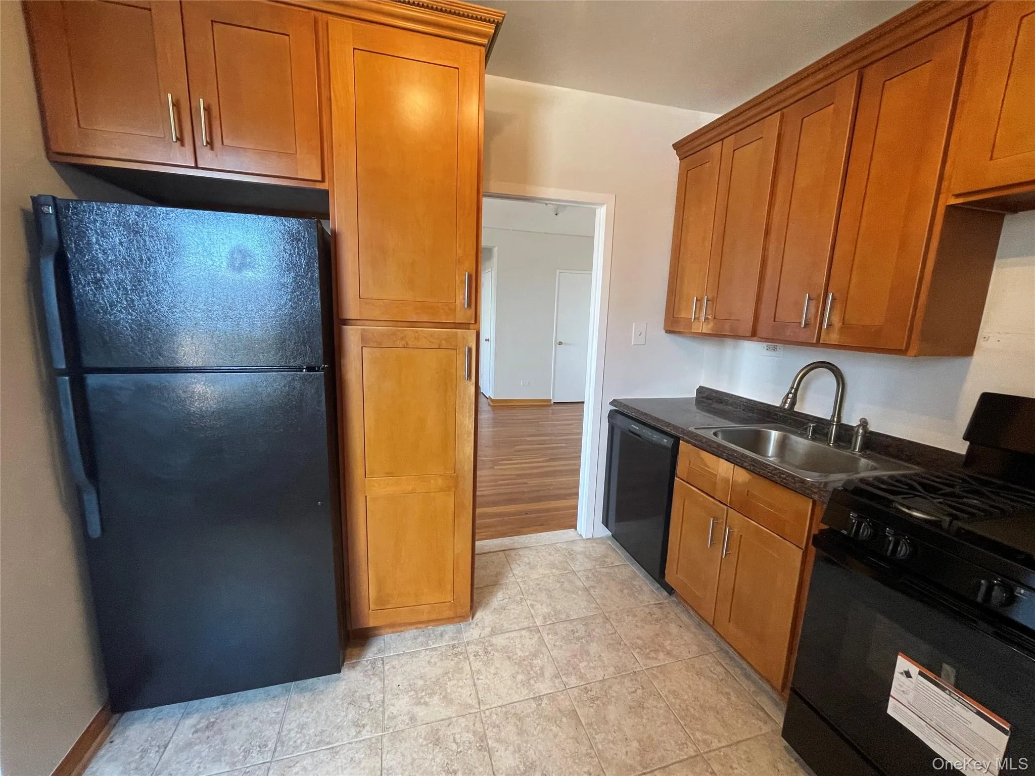 102-30 Queens Blvd, New York, NY, 2 Bedrooms Bedrooms, 4 Rooms Rooms,1 BathroomBathrooms,Residential,For Rent,Queens Blvd,0,1030621 102-30 Queens Blvd, New York, NY, 2 Bedrooms Bedrooms, 4 Rooms Rooms,1 BathroomBathrooms,Residential,For Rent,Queens Blvd,0,1030621