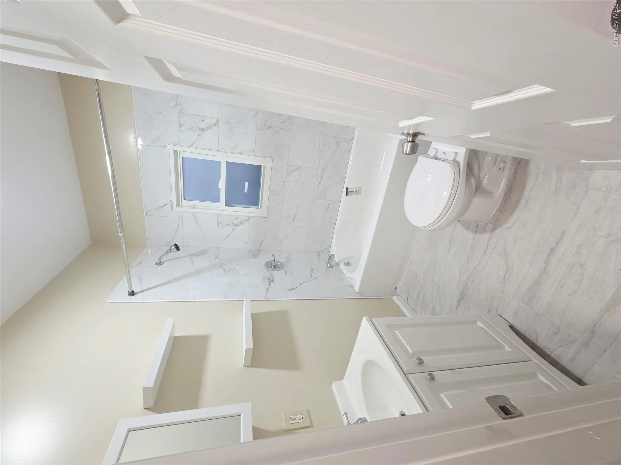 bathroom 2 bathroom 2