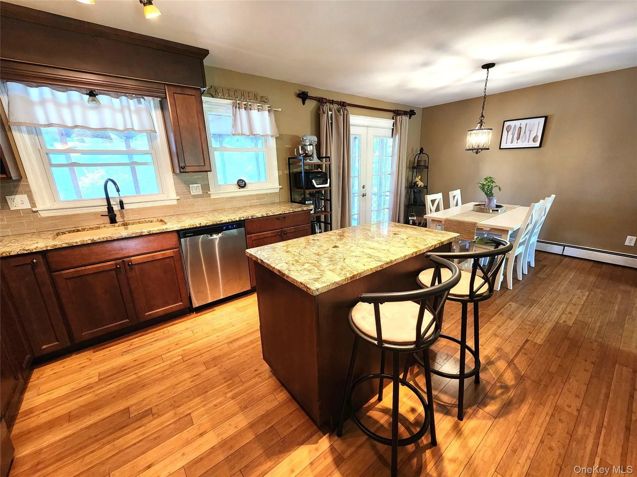 6006 Marion Boulevard, Kinderhook, NY, 4 Bedrooms Bedrooms, 9 Rooms Rooms,2 BathroomsBathrooms,Residential,For Rent,Marion,0,1030625 6006 Marion Boulevard, Kinderhook, NY, 4 Bedrooms Bedrooms, 9 Rooms Rooms,2 BathroomsBathrooms,Residential,For Rent,Marion,0,1030625