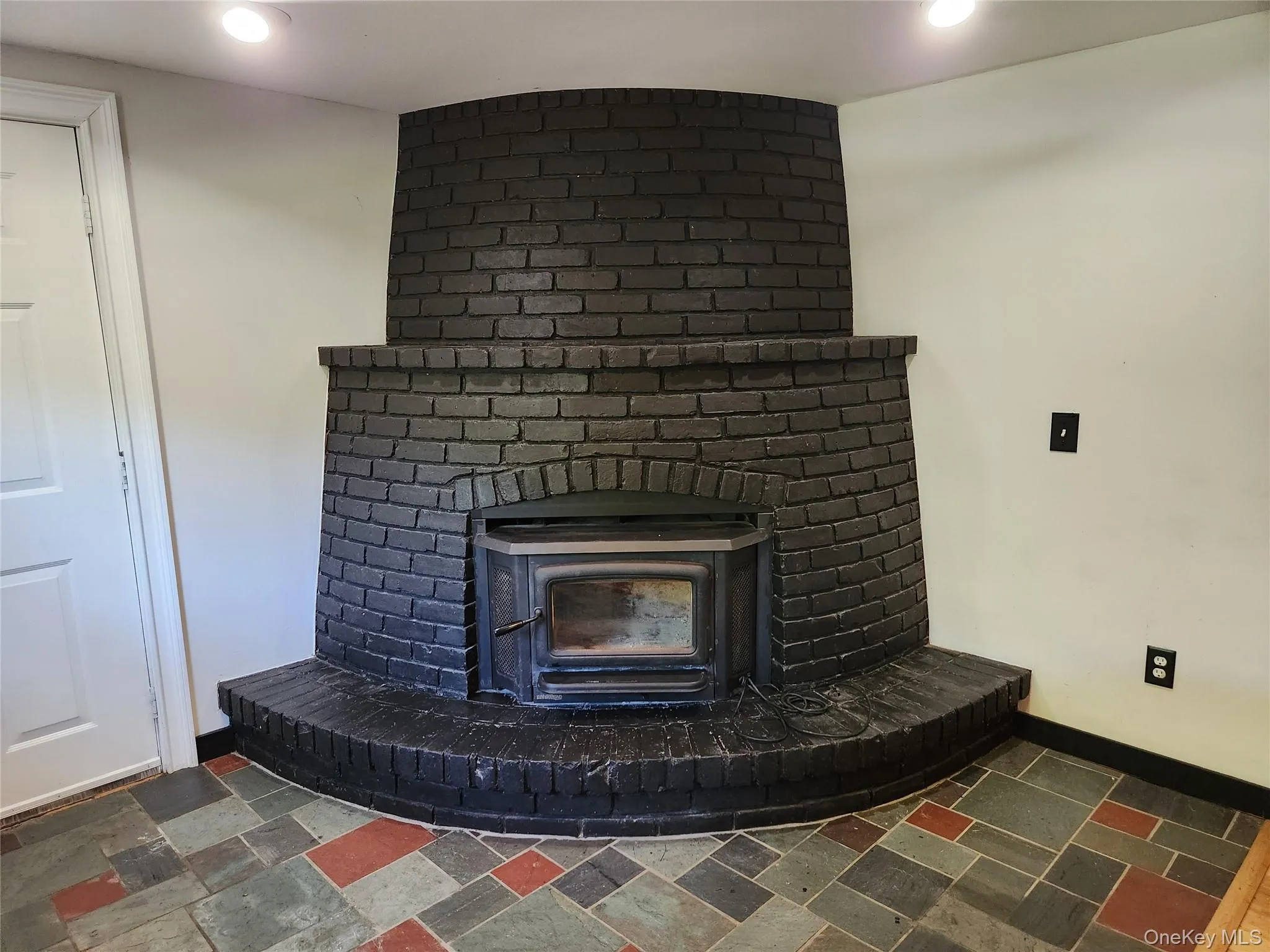 6006 Marion Boulevard, Kinderhook, NY, 4 Bedrooms Bedrooms, 9 Rooms Rooms,2 BathroomsBathrooms,Residential,For Rent,Marion,0,1030625 6006 Marion Boulevard, Kinderhook, NY, 4 Bedrooms Bedrooms, 9 Rooms Rooms,2 BathroomsBathrooms,Residential,For Rent,Marion,0,1030625