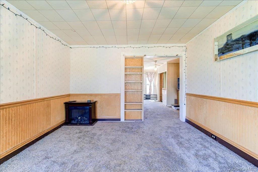 158 Cottage Street, Middletown, NY, 3 Bedrooms Bedrooms, 6 Rooms Rooms,2 BathroomsBathrooms,Residential,For Rent,Cottage,0,1030626 158 Cottage Street, Middletown, NY, 3 Bedrooms Bedrooms, 6 Rooms Rooms,2 BathroomsBathrooms,Residential,For Rent,Cottage,0,1030626