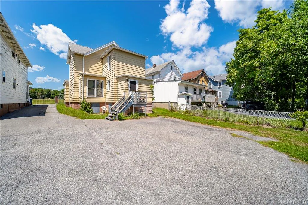 158 Cottage Street, Middletown, NY, 3 Bedrooms Bedrooms, 6 Rooms Rooms,2 BathroomsBathrooms,Residential,For Rent,Cottage,0,1030626 158 Cottage Street, Middletown, NY, 3 Bedrooms Bedrooms, 6 Rooms Rooms,2 BathroomsBathrooms,Residential,For Rent,Cottage,0,1030626