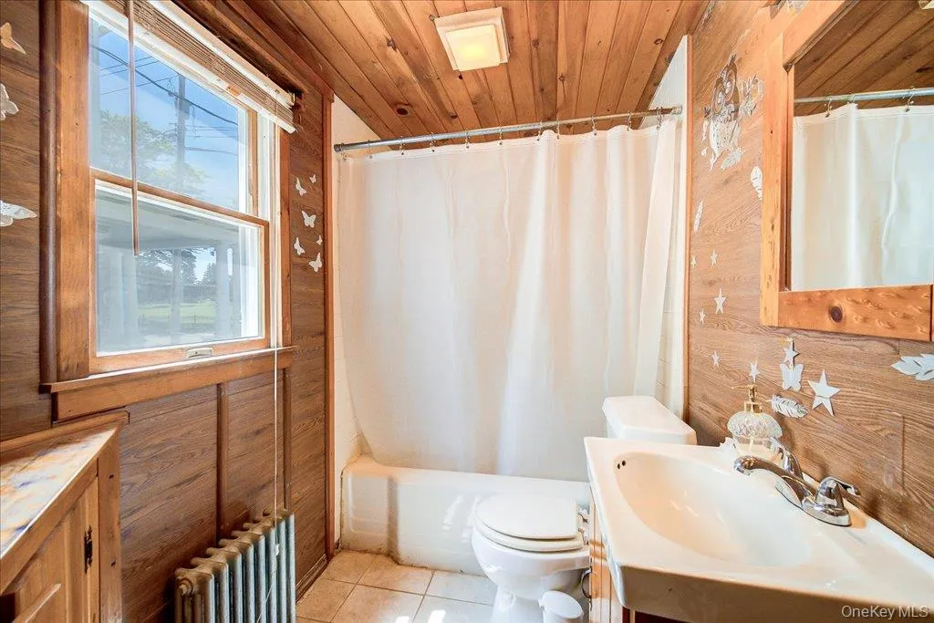 158 Cottage Street, Middletown, NY, 3 Bedrooms Bedrooms, 6 Rooms Rooms,2 BathroomsBathrooms,Residential,For Rent,Cottage,0,1030626 158 Cottage Street, Middletown, NY, 3 Bedrooms Bedrooms, 6 Rooms Rooms,2 BathroomsBathrooms,Residential,For Rent,Cottage,0,1030626