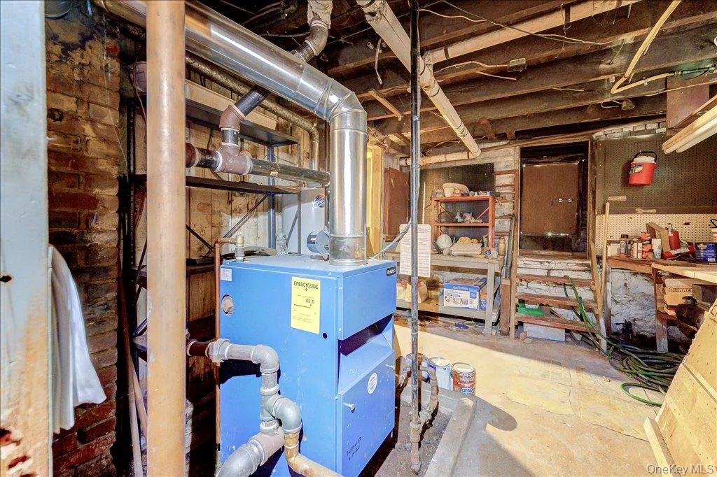 158 Cottage Street, Middletown, NY, 3 Bedrooms Bedrooms, 6 Rooms Rooms,2 BathroomsBathrooms,Residential,For Rent,Cottage,0,1030626 158 Cottage Street, Middletown, NY, 3 Bedrooms Bedrooms, 6 Rooms Rooms,2 BathroomsBathrooms,Residential,For Rent,Cottage,0,1030626
