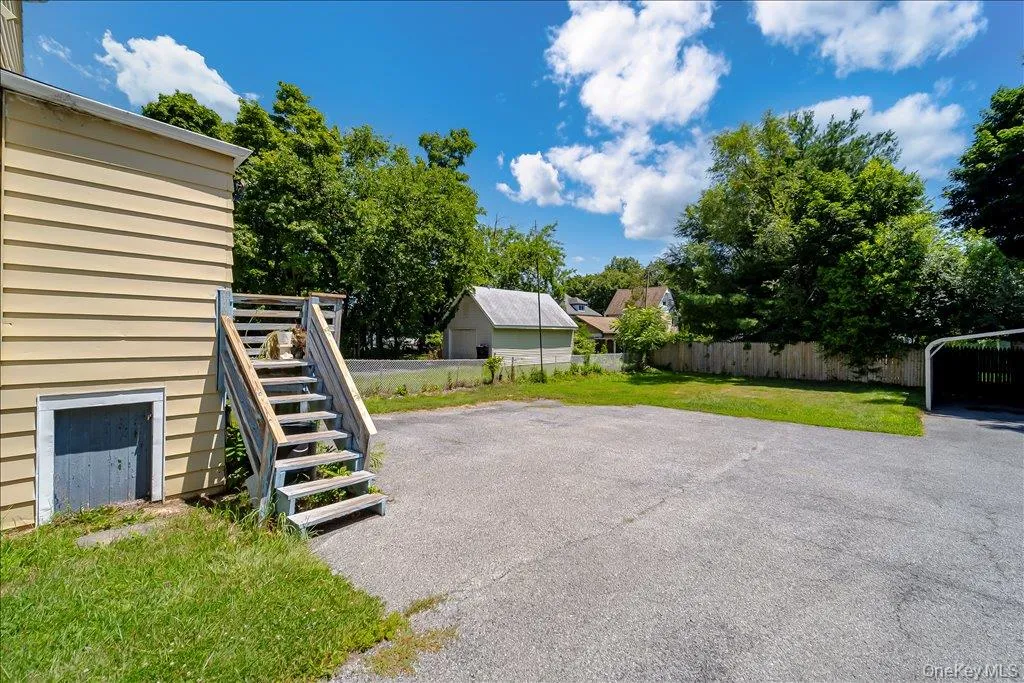 158 Cottage Street, Middletown, NY, 3 Bedrooms Bedrooms, 6 Rooms Rooms,2 BathroomsBathrooms,Residential,For Rent,Cottage,0,1030626 158 Cottage Street, Middletown, NY, 3 Bedrooms Bedrooms, 6 Rooms Rooms,2 BathroomsBathrooms,Residential,For Rent,Cottage,0,1030626