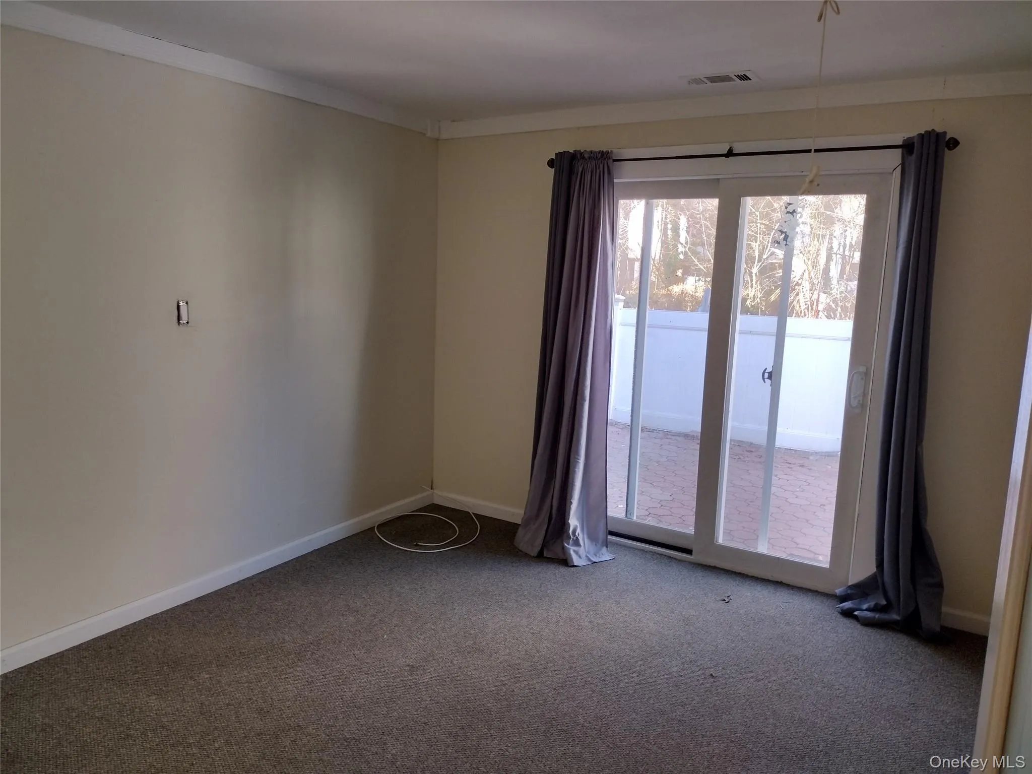 396 Birchwood Road, Brookhaven, NY, 1 Bedroom Bedrooms, 5 Rooms Rooms,1 BathroomBathrooms,Residential Lease,For Rent,Birchwood,0,1030628 396 Birchwood Road, Brookhaven, NY, 1 Bedroom Bedrooms, 5 Rooms Rooms,1 BathroomBathrooms,Residential Lease,For Rent,Birchwood,0,1030628