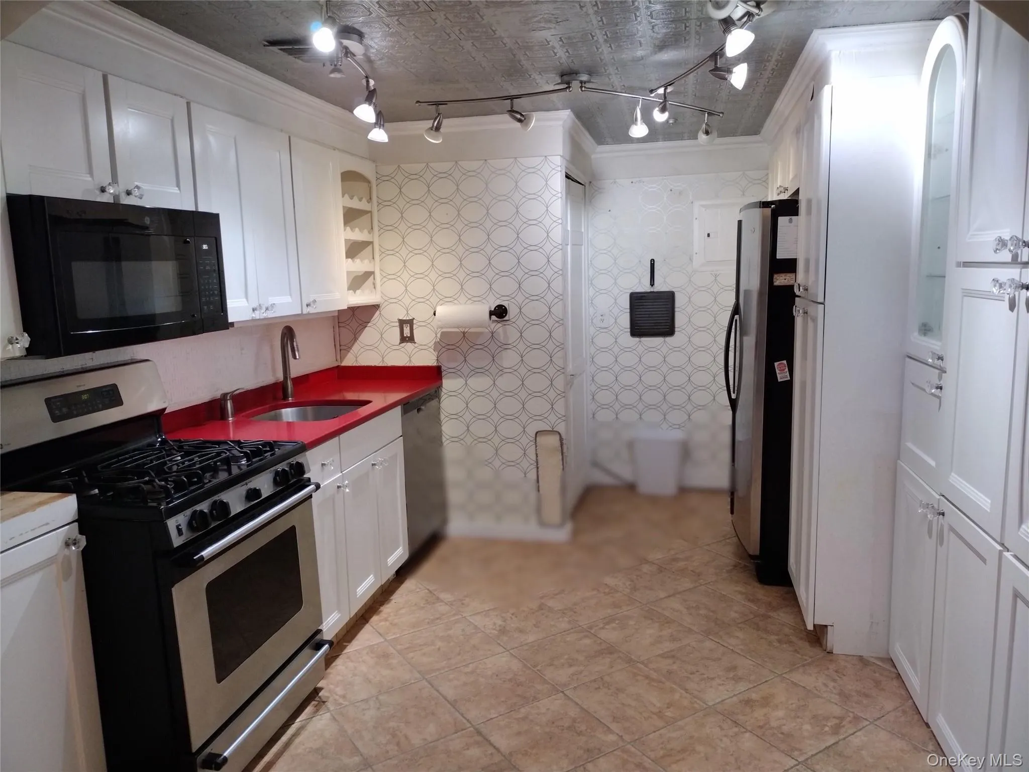 396 Birchwood Road, Brookhaven, NY, 1 Bedroom Bedrooms, 5 Rooms Rooms,1 BathroomBathrooms,Residential Lease,For Rent,Birchwood,0,1030628 396 Birchwood Road, Brookhaven, NY, 1 Bedroom Bedrooms, 5 Rooms Rooms,1 BathroomBathrooms,Residential Lease,For Rent,Birchwood,0,1030628