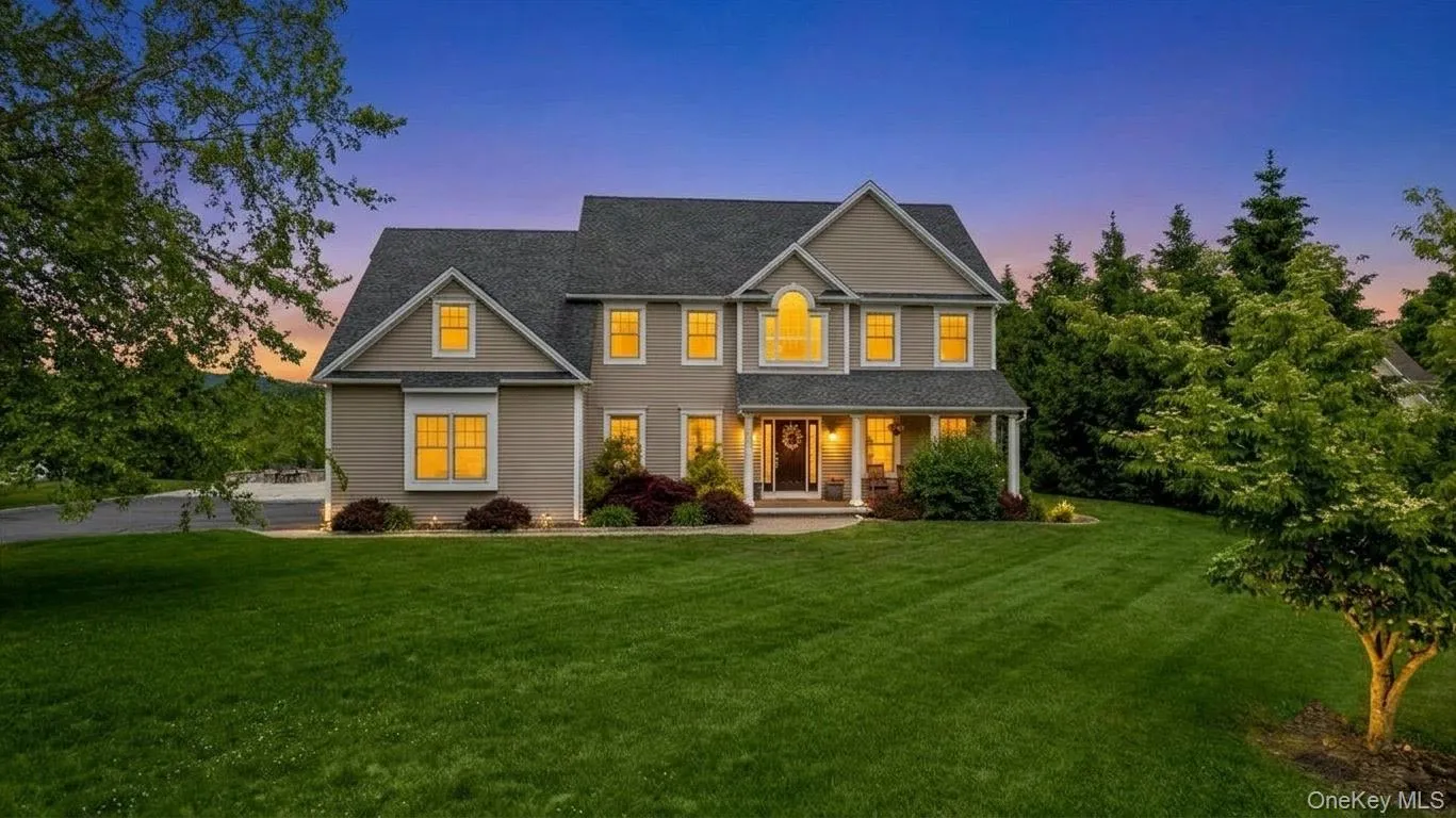 8 Shailin Lane, Southeast, NY, 4 Bedrooms Bedrooms, 13 Rooms Rooms,2 BathroomsBathrooms,Residential,For Rent,Shailin,0,1030639 8 Shailin Lane, Southeast, NY, 4 Bedrooms Bedrooms, 13 Rooms Rooms,2 BathroomsBathrooms,Residential,For Rent,Shailin,0,1030639