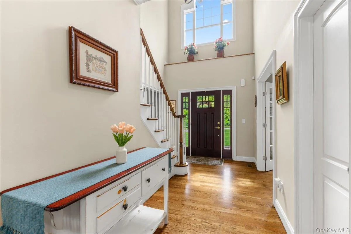 8 Shailin Lane, Southeast, NY, 4 Bedrooms Bedrooms, 13 Rooms Rooms,2 BathroomsBathrooms,Residential,For Rent,Shailin,0,1030639 8 Shailin Lane, Southeast, NY, 4 Bedrooms Bedrooms, 13 Rooms Rooms,2 BathroomsBathrooms,Residential,For Rent,Shailin,0,1030639