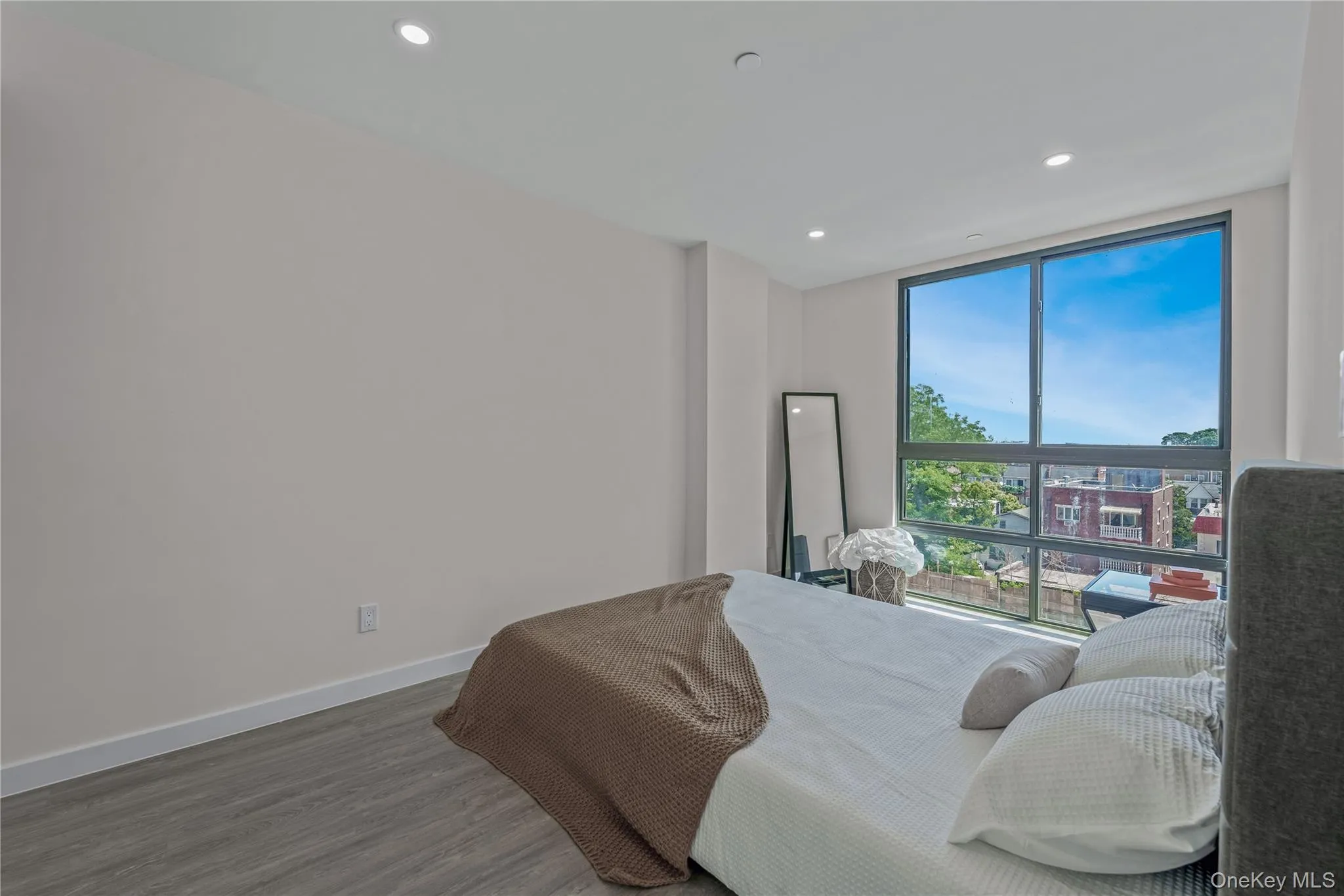 43-30 52 nd street, New York, NY, 3 Bedrooms Bedrooms, 6 Rooms Rooms,2 BathroomsBathrooms,Residential,For Rent,52 nd street,0,1030641 43-30 52 nd street, New York, NY, 3 Bedrooms Bedrooms, 6 Rooms Rooms,2 BathroomsBathrooms,Residential,For Rent,52 nd street,0,1030641