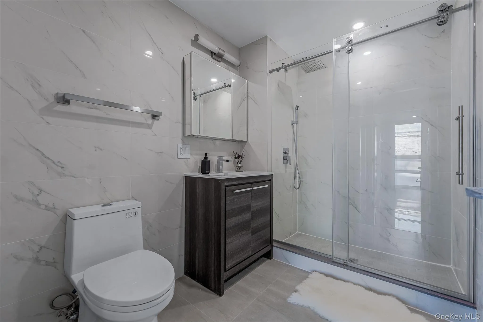 43-30 52nd street, New York, NY, 2 Bedrooms Bedrooms, 4 Rooms Rooms,1 BathroomBathrooms,Residential,For Rent,52nd street,0,1030644 43-30 52nd street, New York, NY, 2 Bedrooms Bedrooms, 4 Rooms Rooms,1 BathroomBathrooms,Residential,For Rent,52nd street,0,1030644