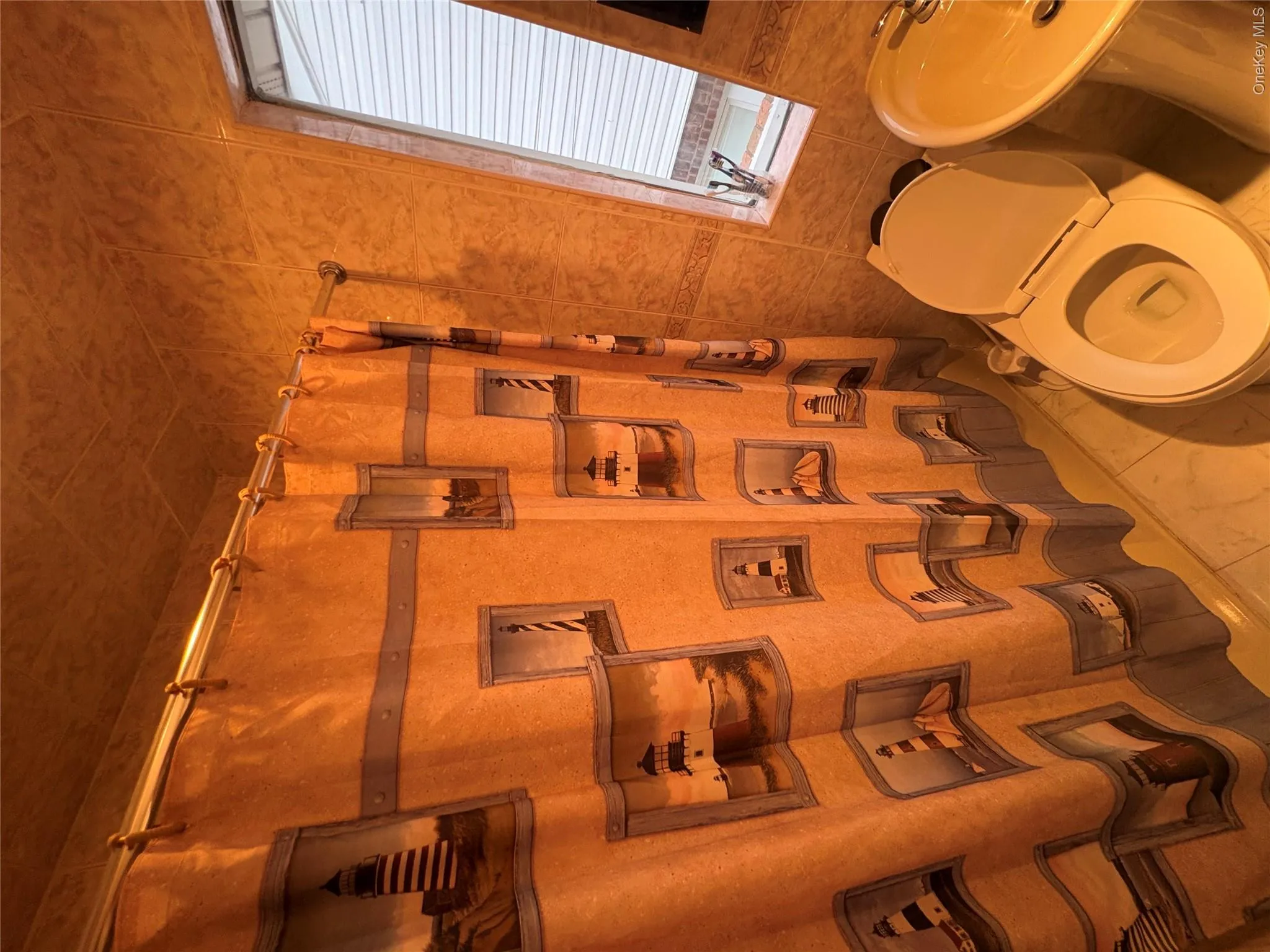 34 Marlowe Road, Hempstead, NY, 4 Bedrooms Bedrooms, 10 Rooms Rooms,4 BathroomsBathrooms,Residential,For Rent,Marlowe,0,1030645 34 Marlowe Road, Hempstead, NY, 4 Bedrooms Bedrooms, 10 Rooms Rooms,4 BathroomsBathrooms,Residential,For Rent,Marlowe,0,1030645