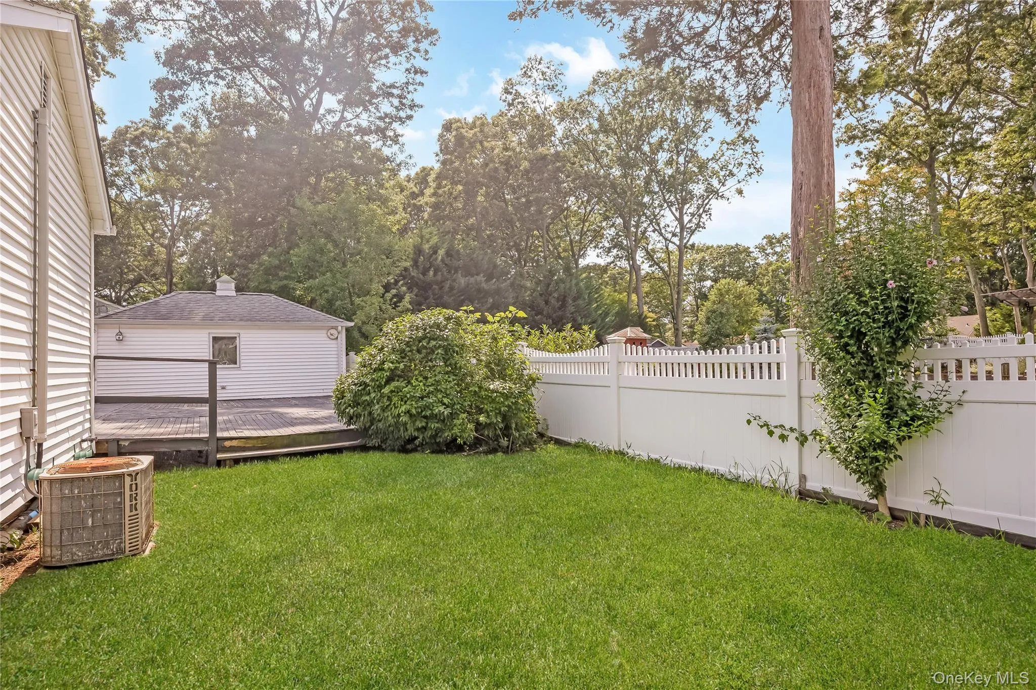 42 Pineacre Drive, Smithtown, NY, 3 Bedrooms Bedrooms, 7 Rooms Rooms,1 BathroomBathrooms,Residential,For Rent,Pineacre,0,1030650 42 Pineacre Drive, Smithtown, NY, 3 Bedrooms Bedrooms, 7 Rooms Rooms,1 BathroomBathrooms,Residential,For Rent,Pineacre,0,1030650