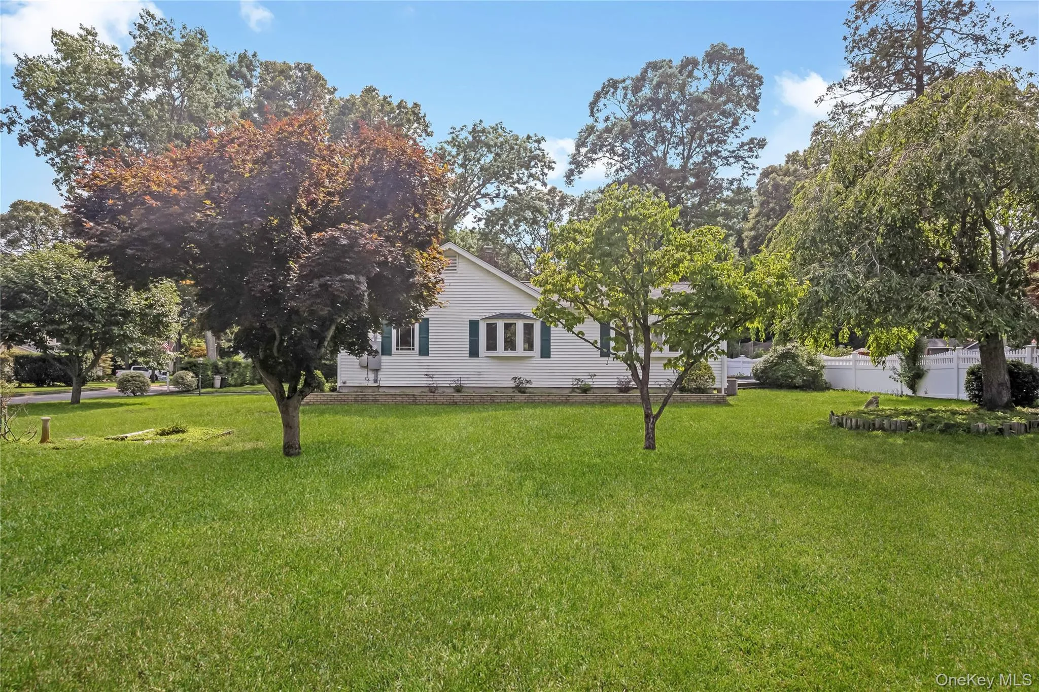 42 Pineacre Drive, Smithtown, NY, 3 Bedrooms Bedrooms, 7 Rooms Rooms,1 BathroomBathrooms,Residential,For Rent,Pineacre,0,1030650 42 Pineacre Drive, Smithtown, NY, 3 Bedrooms Bedrooms, 7 Rooms Rooms,1 BathroomBathrooms,Residential,For Rent,Pineacre,0,1030650