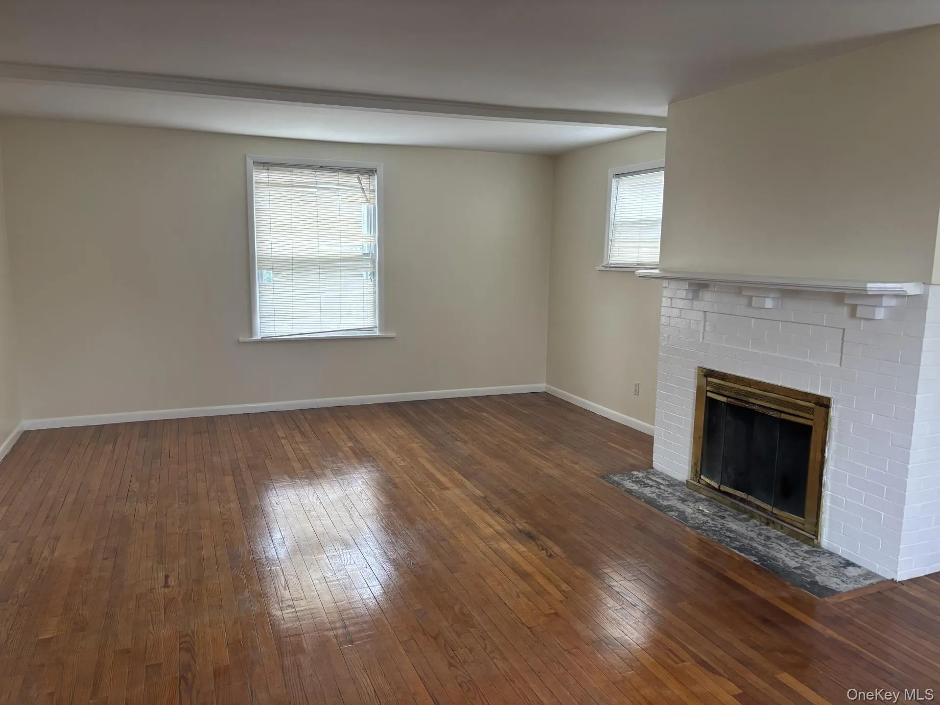 9 Myrtle Street, White Plains, NY, 3 Bedrooms Bedrooms, 5 Rooms Rooms,1 BathroomBathrooms,Residential Lease,For Rent,Myrtle,0,1030652 9 Myrtle Street, White Plains, NY, 3 Bedrooms Bedrooms, 5 Rooms Rooms,1 BathroomBathrooms,Residential Lease,For Rent,Myrtle,0,1030652