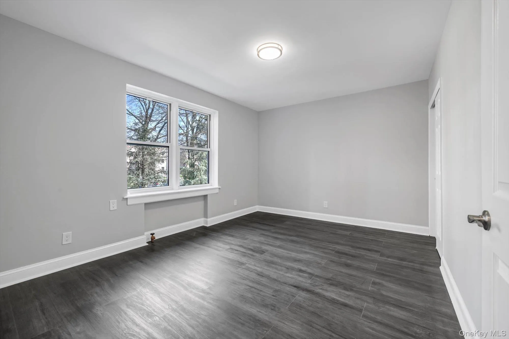141-12 78th Avenue, New York, NY, 2 Bedrooms Bedrooms, 4 Rooms Rooms,1 BathroomBathrooms,Residential,For Rent,78th,0,1030656 141-12 78th Avenue, New York, NY, 2 Bedrooms Bedrooms, 4 Rooms Rooms,1 BathroomBathrooms,Residential,For Rent,78th,0,1030656