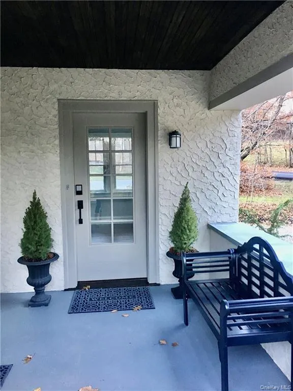 82 Douglas Road, New Castle, NY, 2 Bedrooms Bedrooms, 4 Rooms Rooms,1 BathroomBathrooms,Residential Lease,For Rent,Douglas,0,1030661 82 Douglas Road, New Castle, NY, 2 Bedrooms Bedrooms, 4 Rooms Rooms,1 BathroomBathrooms,Residential Lease,For Rent,Douglas,0,1030661