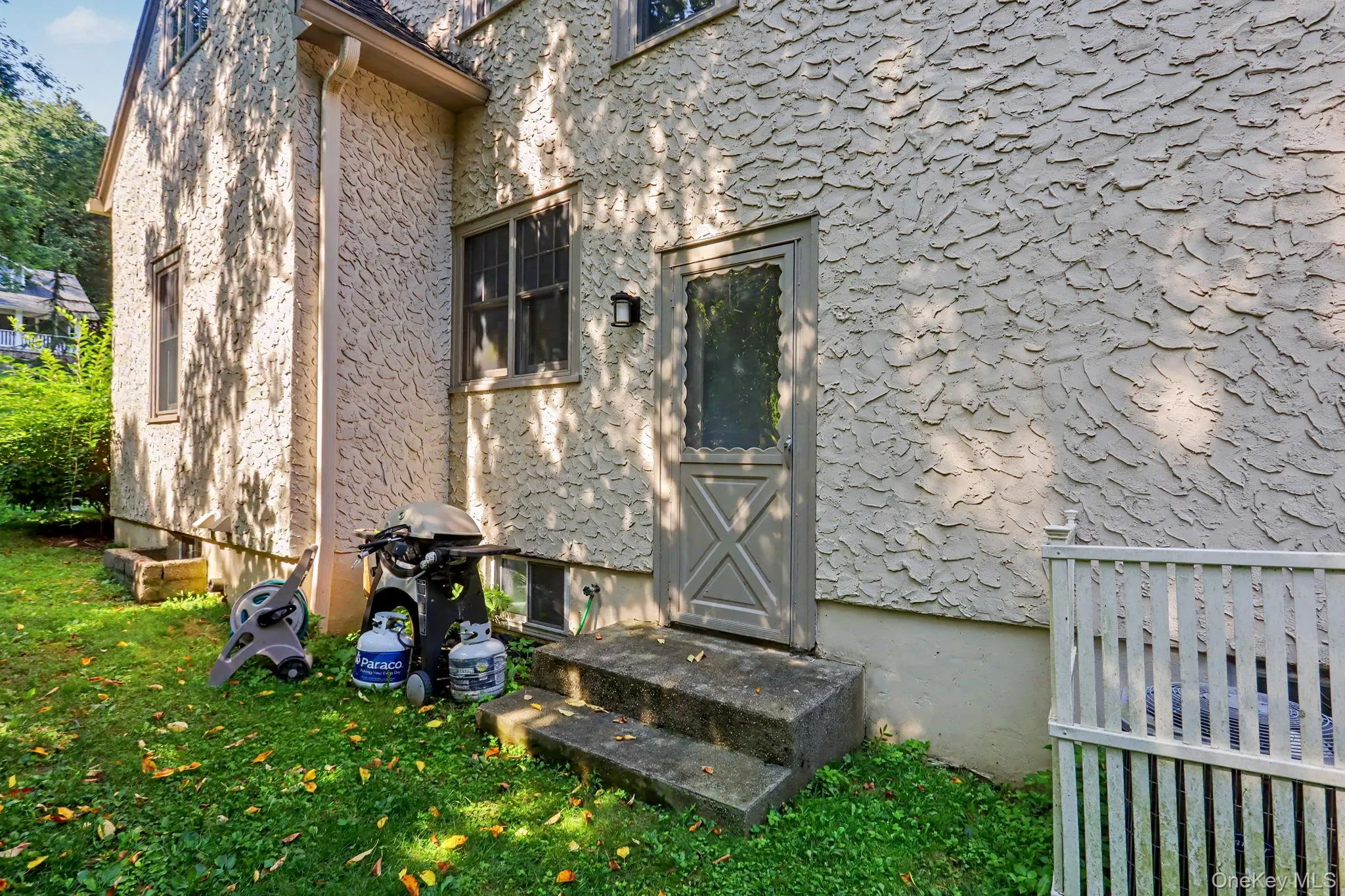 82 Douglas Road, New Castle, NY, 2 Bedrooms Bedrooms, 4 Rooms Rooms,1 BathroomBathrooms,Residential Lease,For Rent,Douglas,0,1030661 82 Douglas Road, New Castle, NY, 2 Bedrooms Bedrooms, 4 Rooms Rooms,1 BathroomBathrooms,Residential Lease,For Rent,Douglas,0,1030661