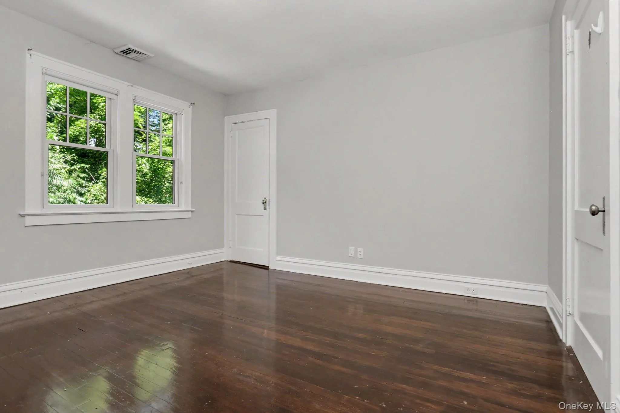82 Douglas Road, New Castle, NY, 2 Bedrooms Bedrooms, 4 Rooms Rooms,1 BathroomBathrooms,Residential Lease,For Rent,Douglas,0,1030661 82 Douglas Road, New Castle, NY, 2 Bedrooms Bedrooms, 4 Rooms Rooms,1 BathroomBathrooms,Residential Lease,For Rent,Douglas,0,1030661
