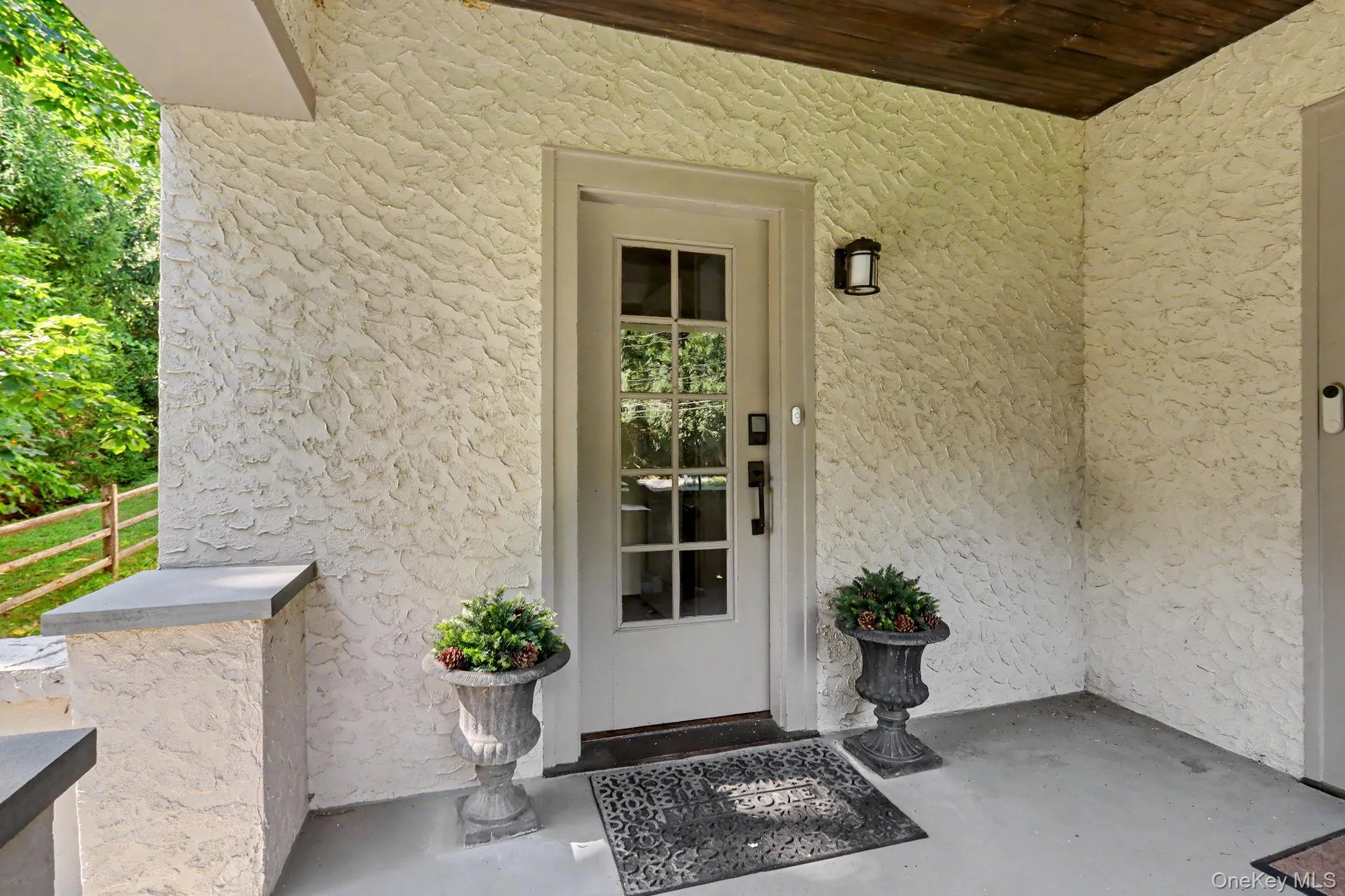 82 Douglas Road, New Castle, NY, 2 Bedrooms Bedrooms, 4 Rooms Rooms,1 BathroomBathrooms,Residential Lease,For Rent,Douglas,0,1030661 82 Douglas Road, New Castle, NY, 2 Bedrooms Bedrooms, 4 Rooms Rooms,1 BathroomBathrooms,Residential Lease,For Rent,Douglas,0,1030661
