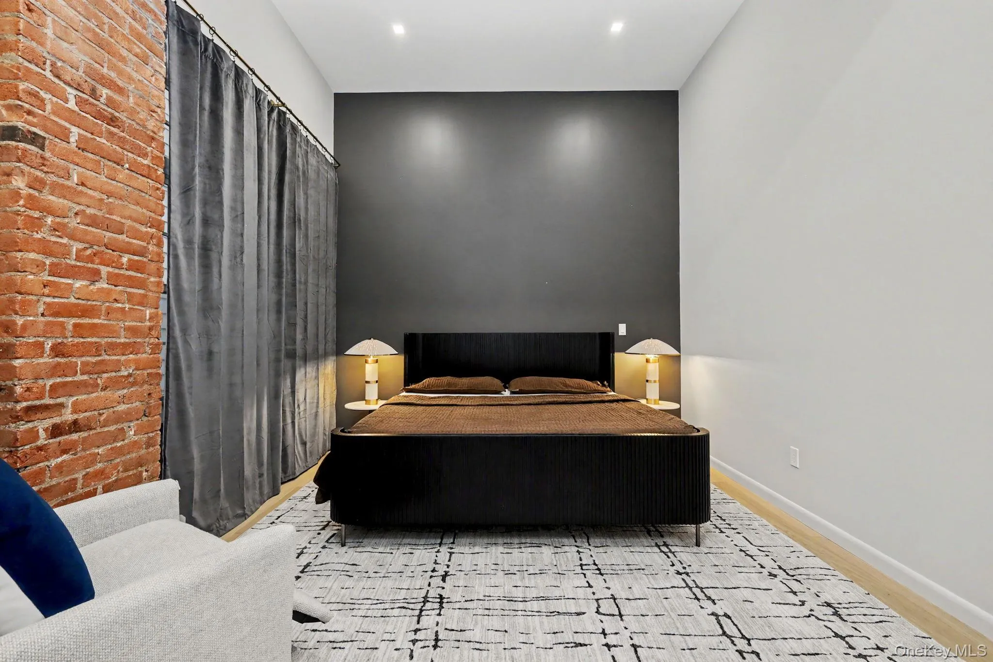 63 Church Street, Greenwich, CT, 1 Bedroom Bedrooms, 8 Rooms Rooms,1 BathroomBathrooms,Residential Lease,For Rent,Church,0,1030662 63 Church Street, Greenwich, CT, 1 Bedroom Bedrooms, 8 Rooms Rooms,1 BathroomBathrooms,Residential Lease,For Rent,Church,0,1030662