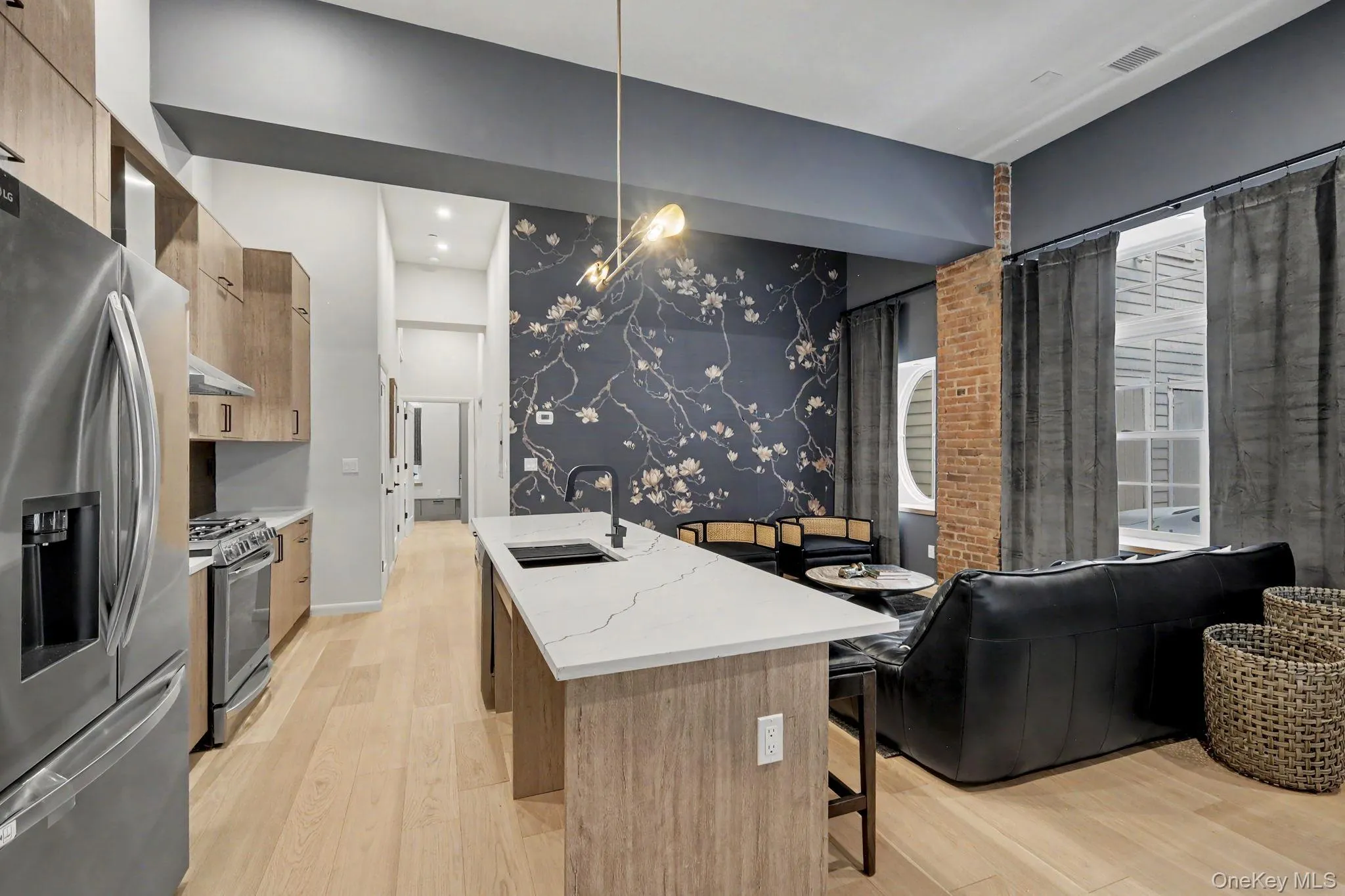 63 Church Street, Greenwich, CT, 1 Bedroom Bedrooms, 8 Rooms Rooms,1 BathroomBathrooms,Residential Lease,For Rent,Church,0,1030662 63 Church Street, Greenwich, CT, 1 Bedroom Bedrooms, 8 Rooms Rooms,1 BathroomBathrooms,Residential Lease,For Rent,Church,0,1030662