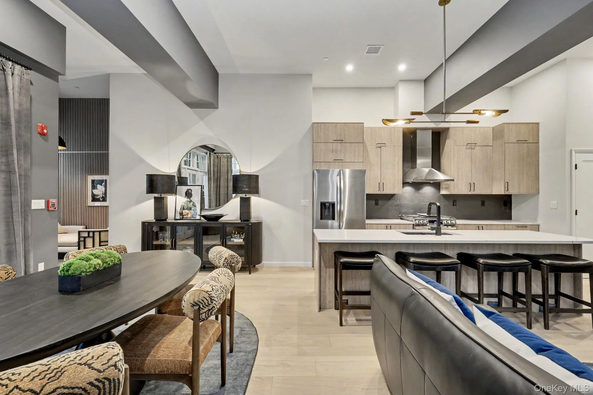 63 Church Street, Greenwich, CT, 1 Bedroom Bedrooms, 8 Rooms Rooms,1 BathroomBathrooms,Residential Lease,For Rent,Church,0,1030662 63 Church Street, Greenwich, CT, 1 Bedroom Bedrooms, 8 Rooms Rooms,1 BathroomBathrooms,Residential Lease,For Rent,Church,0,1030662