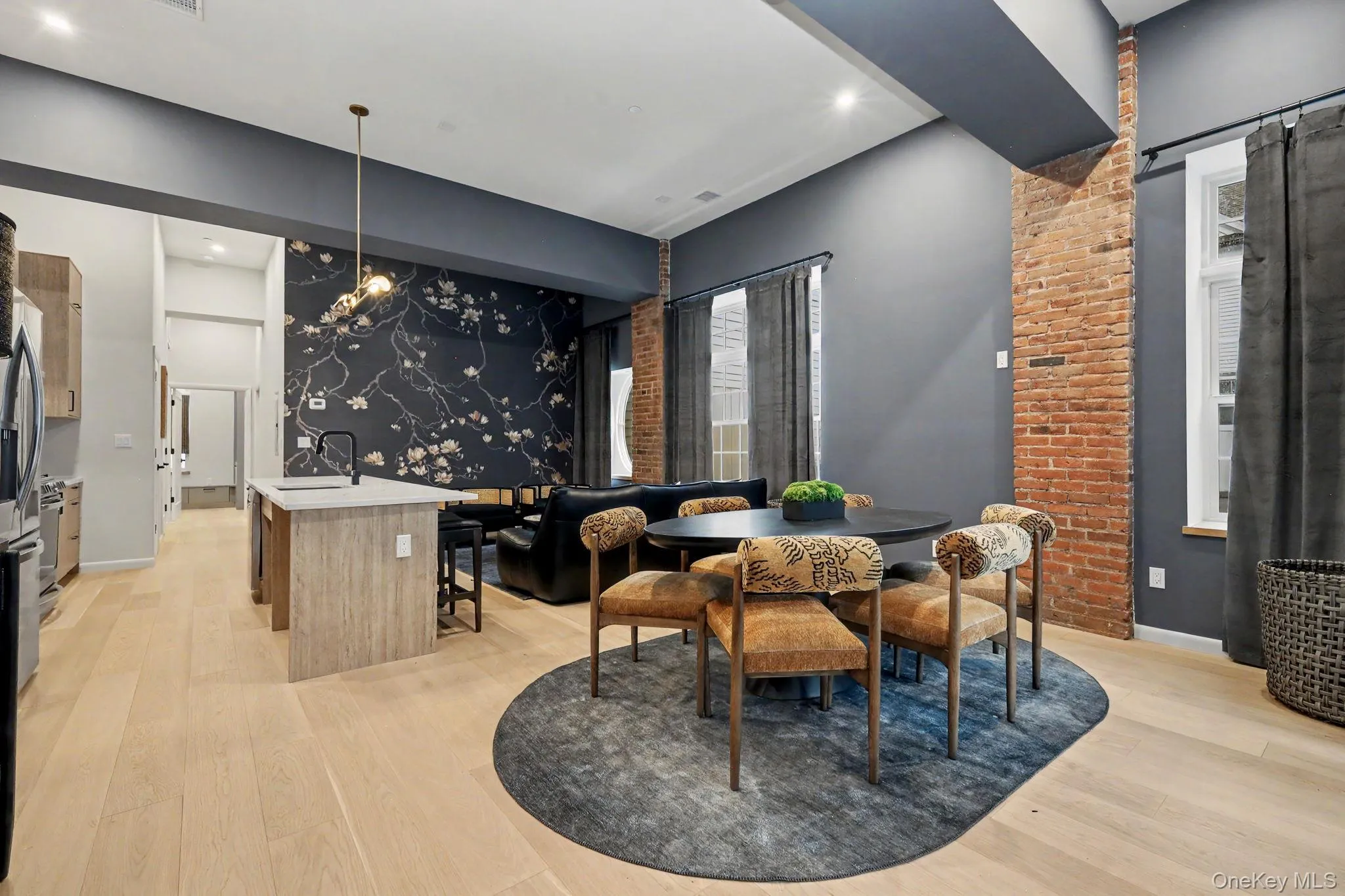 63 Church Street, Greenwich, CT, 1 Bedroom Bedrooms, 8 Rooms Rooms,1 BathroomBathrooms,Residential Lease,For Rent,Church,0,1030662 63 Church Street, Greenwich, CT, 1 Bedroom Bedrooms, 8 Rooms Rooms,1 BathroomBathrooms,Residential Lease,For Rent,Church,0,1030662