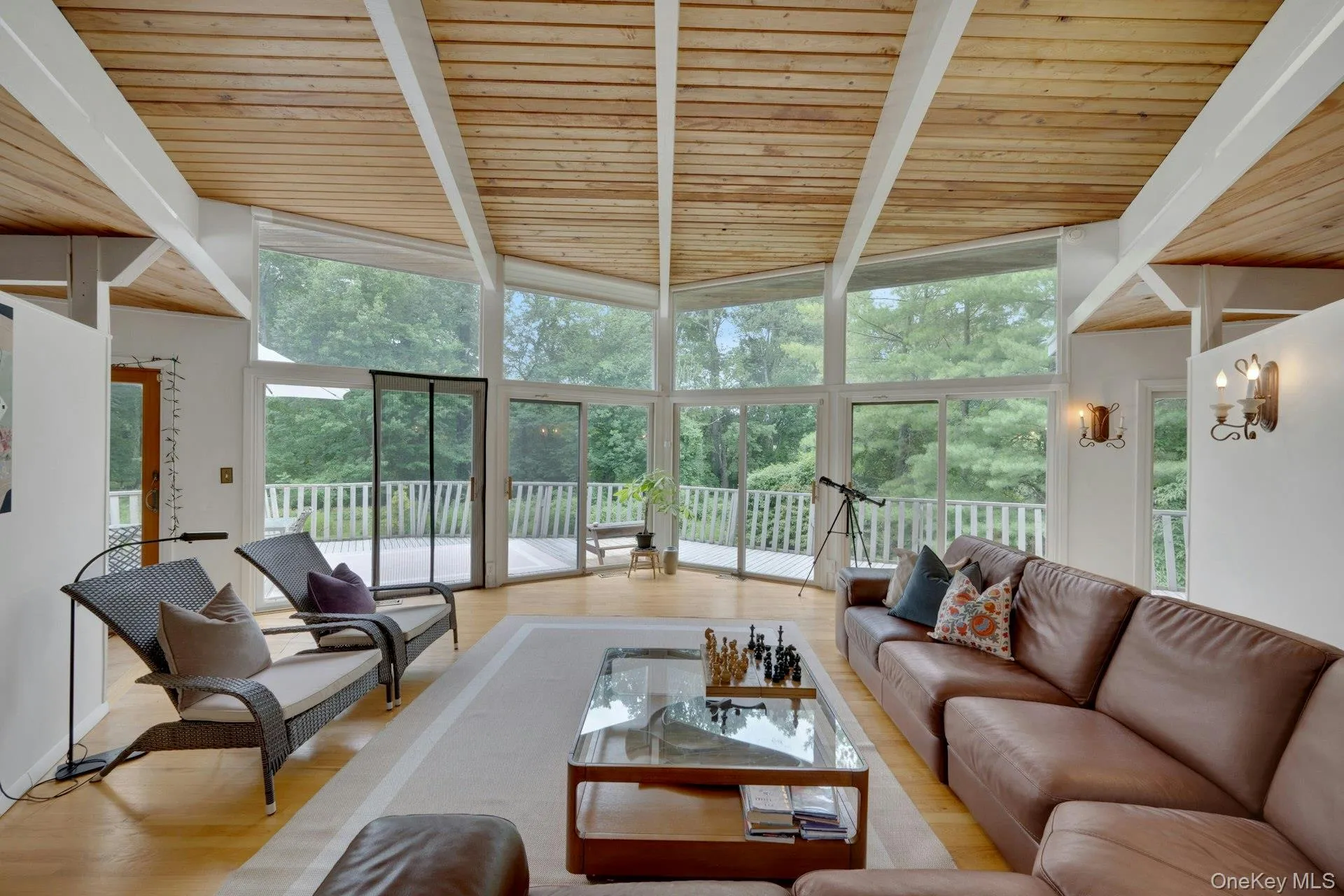 107 Holly Place, Ossining, NY, 5 Bedrooms Bedrooms, 11 Rooms Rooms,3 BathroomsBathrooms,Residential Lease,For Rent,Holly,0,1030666 107 Holly Place, Ossining, NY, 5 Bedrooms Bedrooms, 11 Rooms Rooms,3 BathroomsBathrooms,Residential Lease,For Rent,Holly,0,1030666